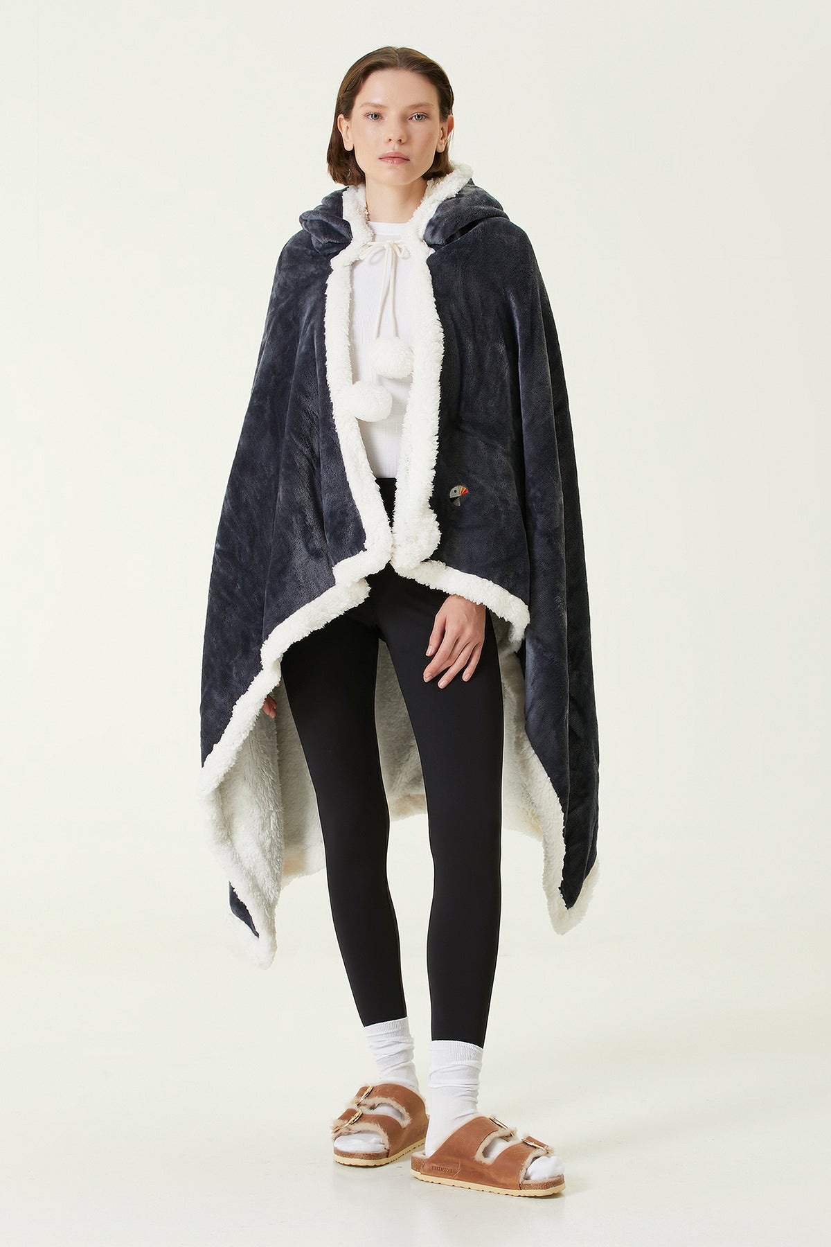 Irya-Es Parla Karmen Giyilebilir Battaniye Antrasit-Giyilebilir Battaniye-1-Milagron.com