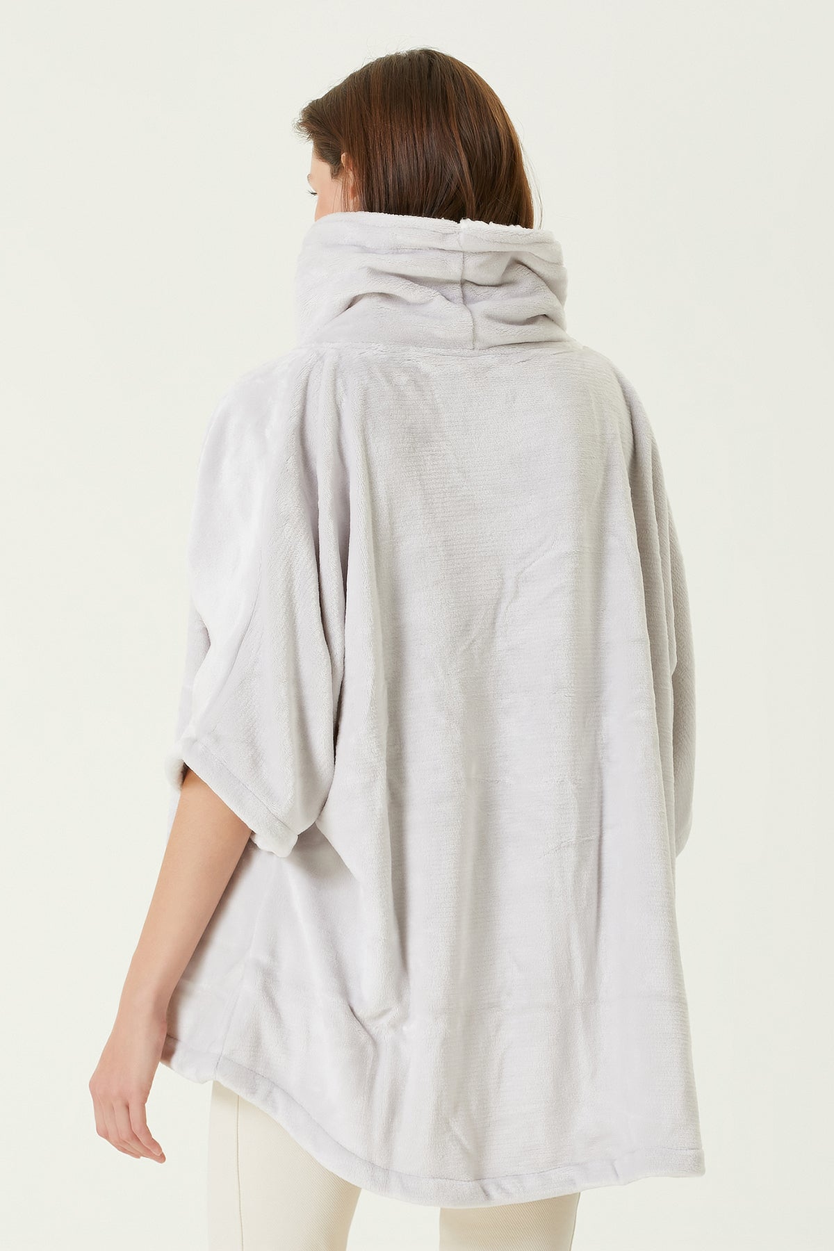 Irya-Es Parla Ruby Panço Gri-Giyilebilir Battaniye-5-Milagron.com