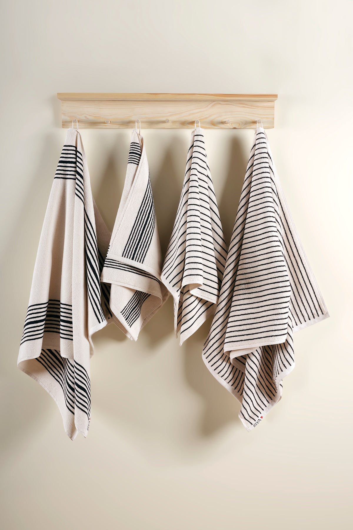 Irya-In & Out Lines İpliği Boyalı Setli Havlu-Havlu-3-Milagron.com