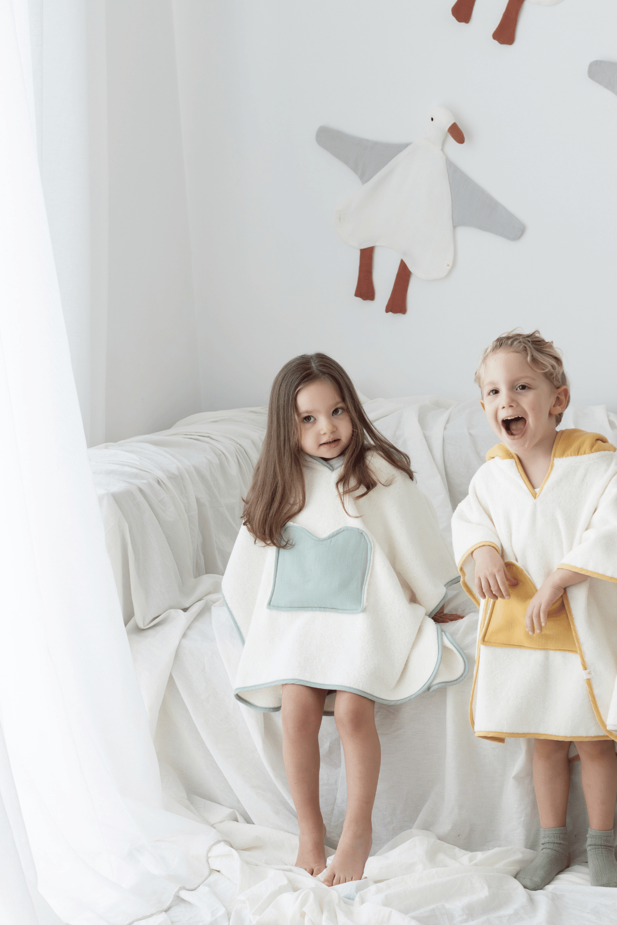İRYA-Joy Of Colors Organik Pamuk Müslin Detaylı Çocuk Panço Mint-Panço-5-Milagron.com