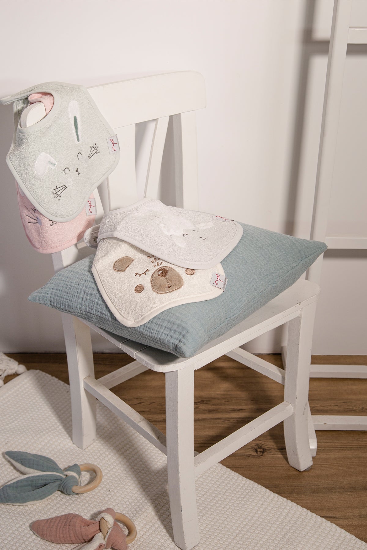 Irya-Kitty Bebek önlüğü-Bebek Önlüğü-3-Milagron.com