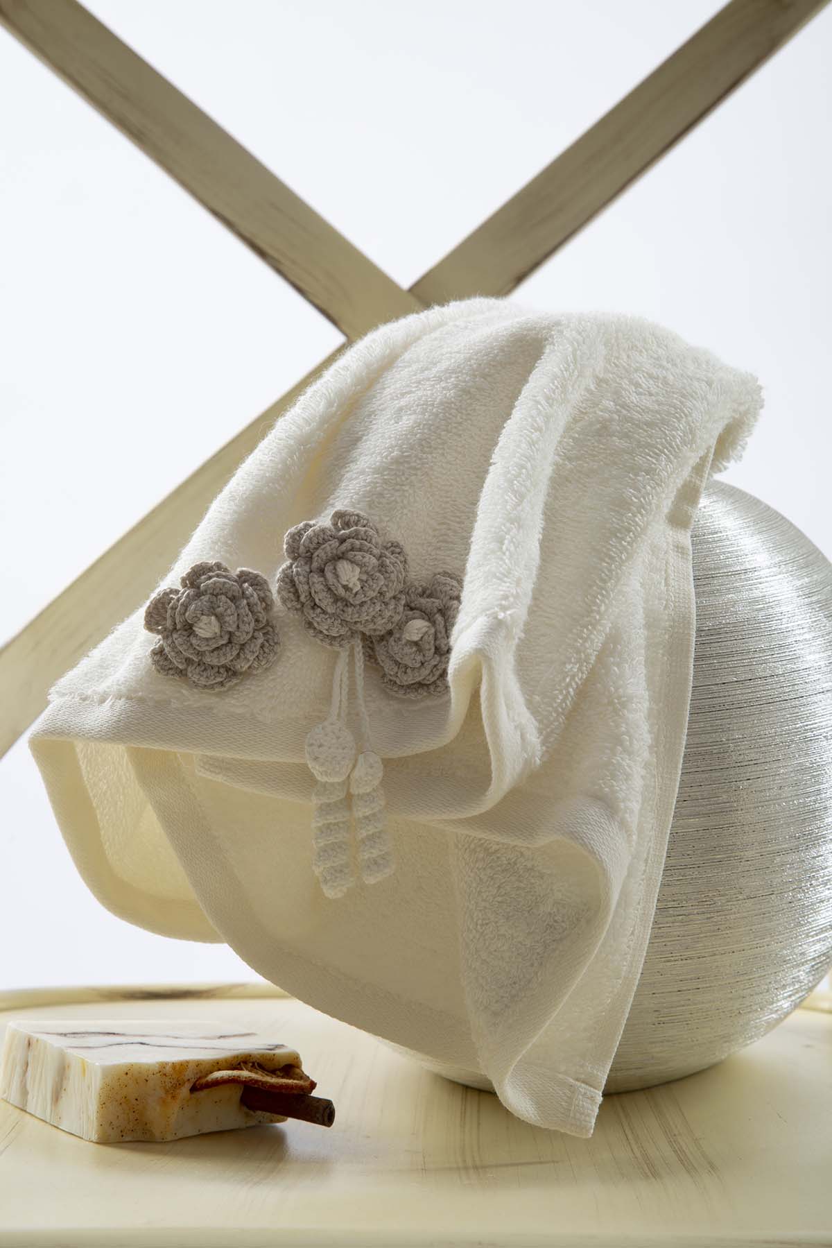 Irya-Labelle Banyo Havlusu 90x150 Cm Ekru-Havlu-2-Milagron.com