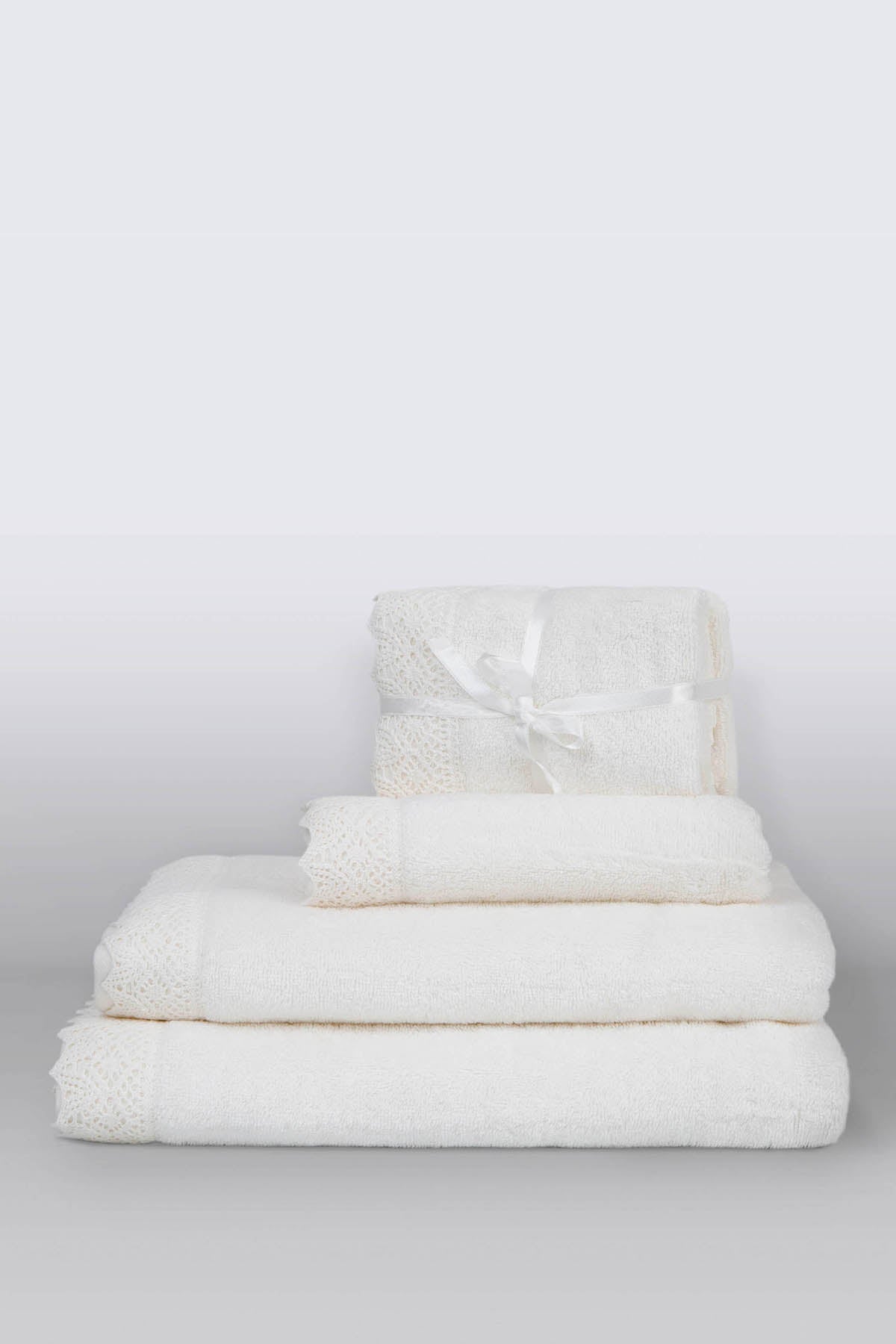 Irya-Lacy Banyo Havlusu 90x150 Cm Ekru-Havlu-4-Milagron.com