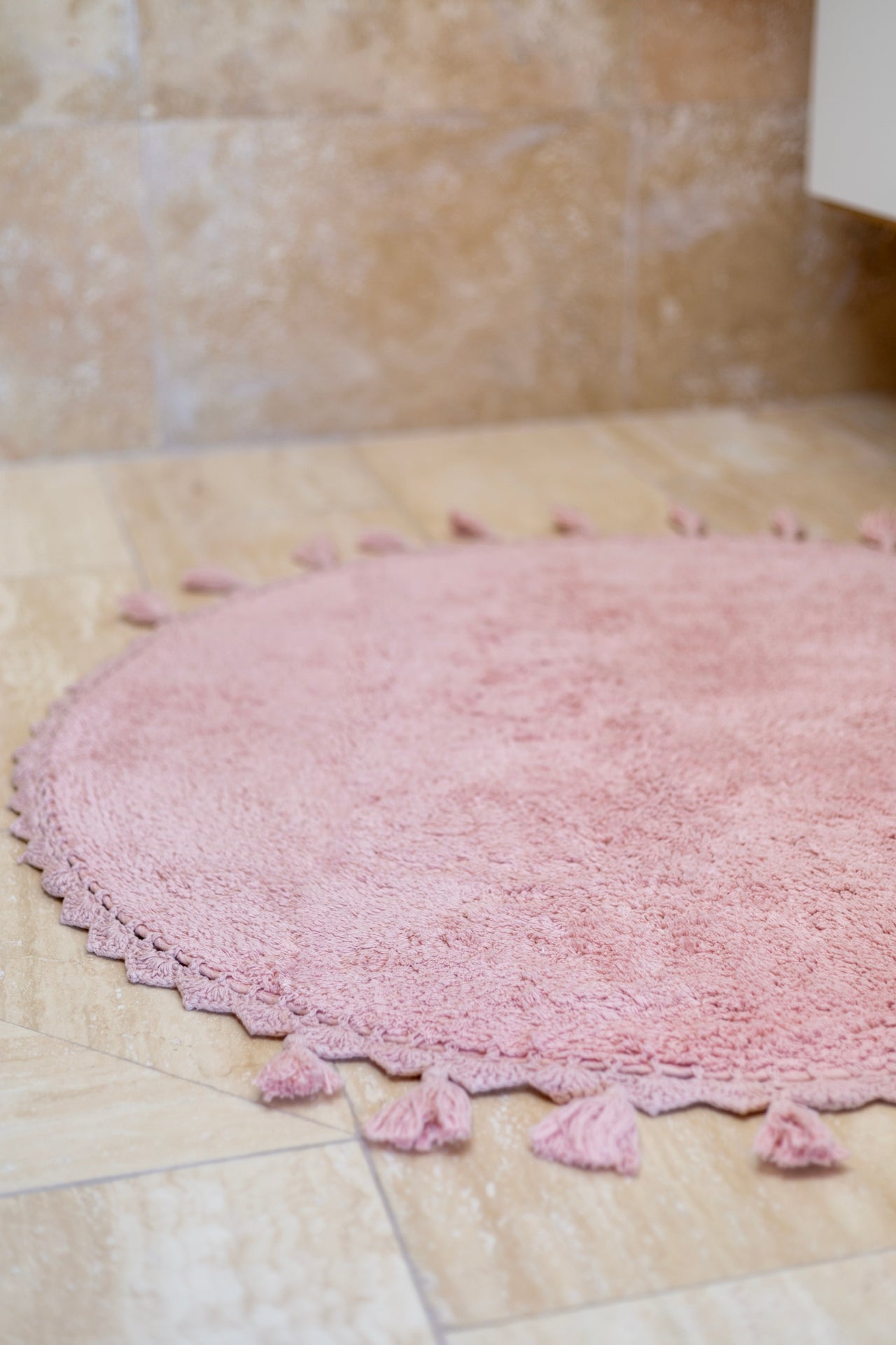 İRYA-Lowell Yuvarlak Banyo Paspası %100 Pamuk 100X100 Pembe-Paspas-7-Milagron.com