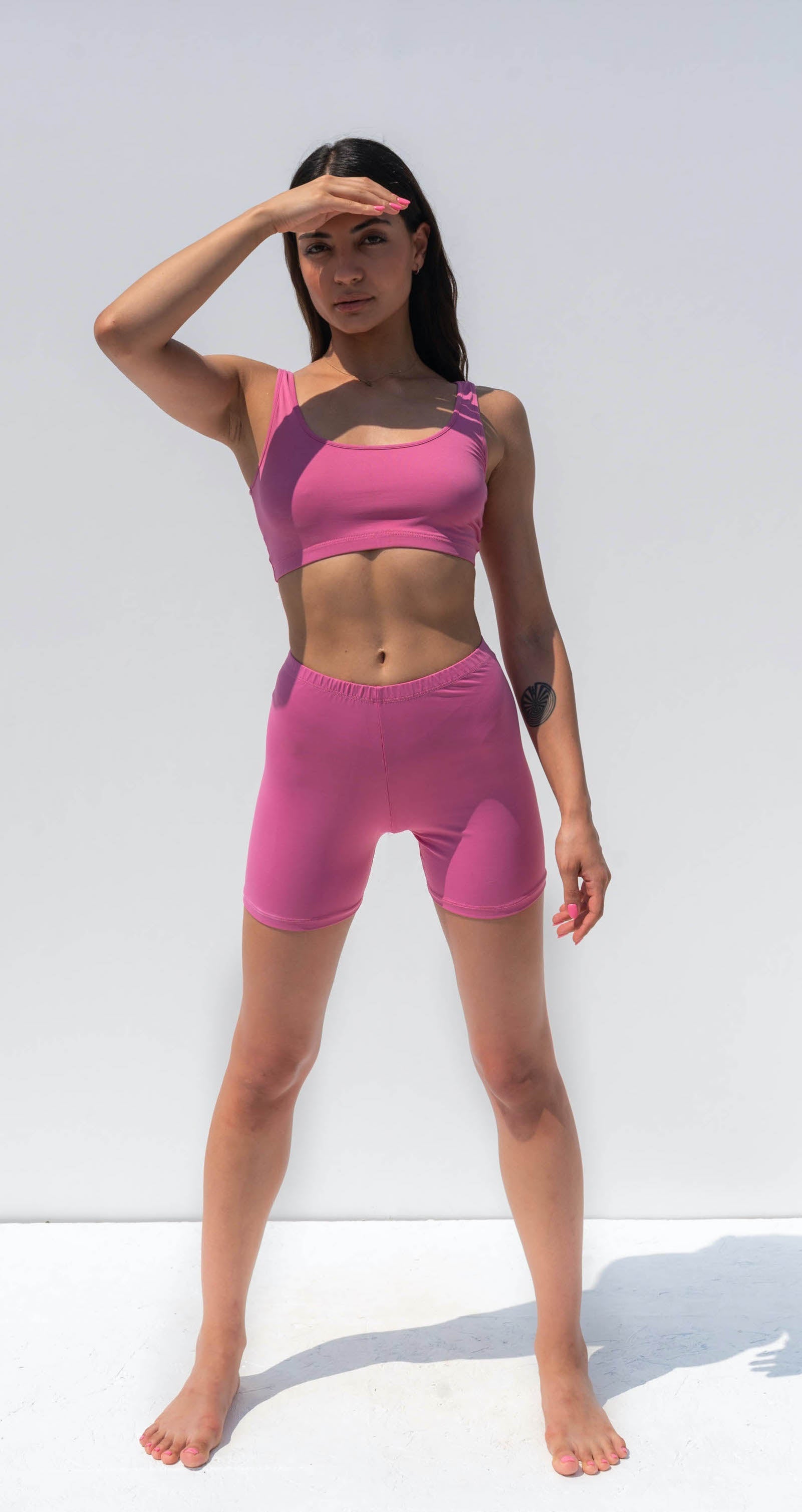 Iamlovein-Bubble Gum' Biker Shorts-Şort-1-Milagron.com