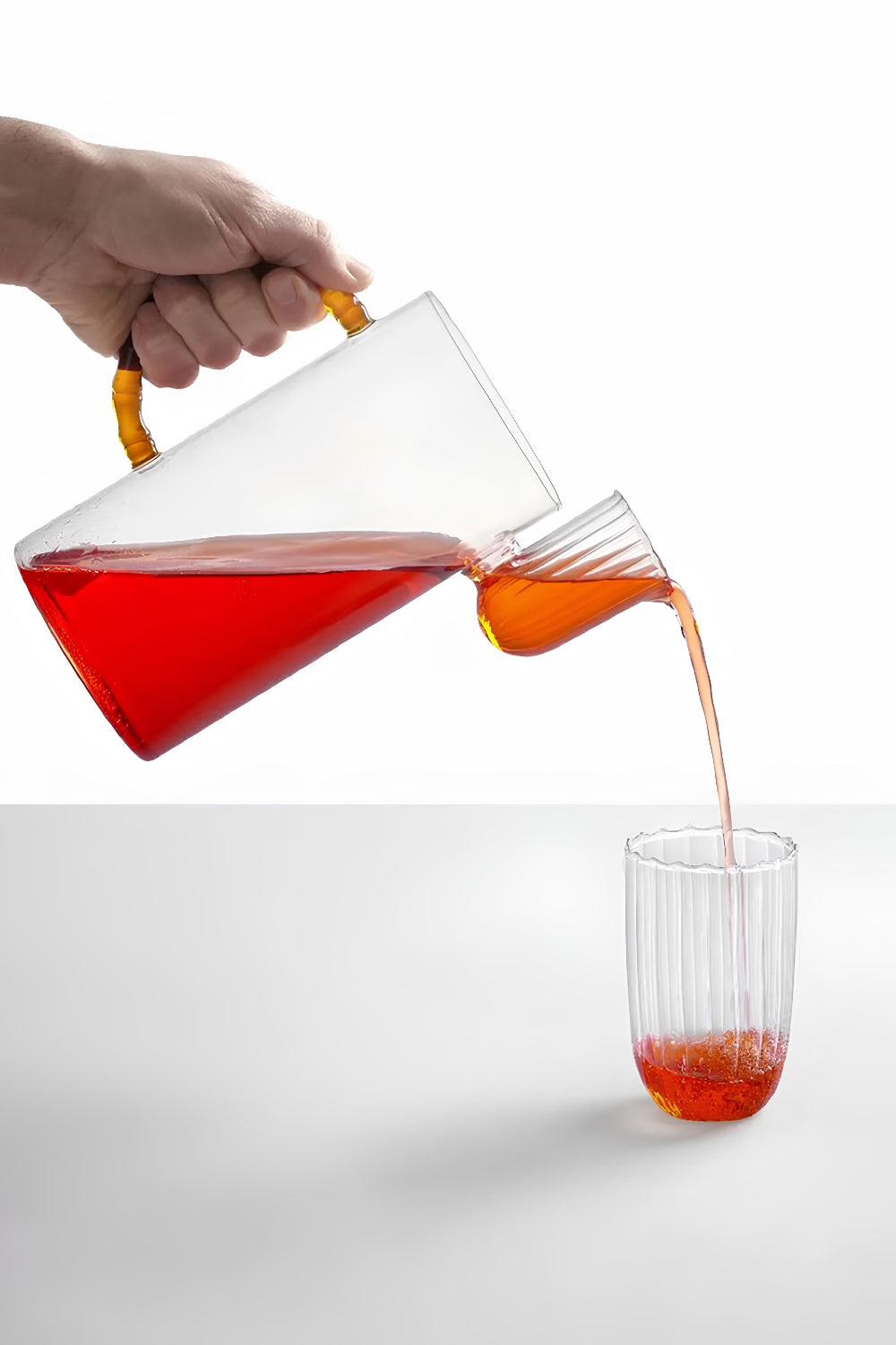 Ichendorf Milano-Bardak Ağızlı Cam Sürahi-Sürahi-2-Milagron.com