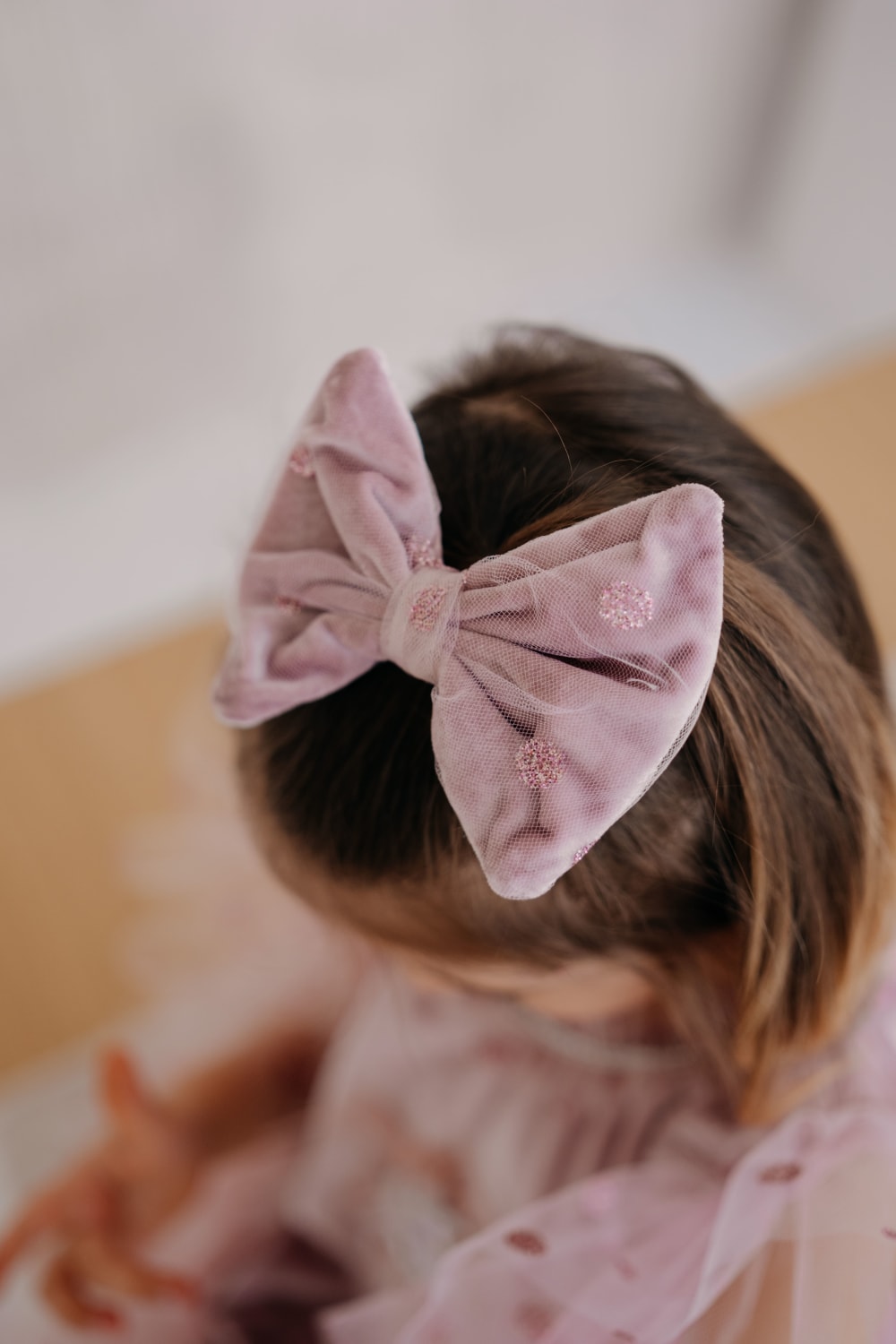 Ilo and Friends-Pink Velvet Klipsli Toka-Saç Aksesuarı-1-Milagron.com