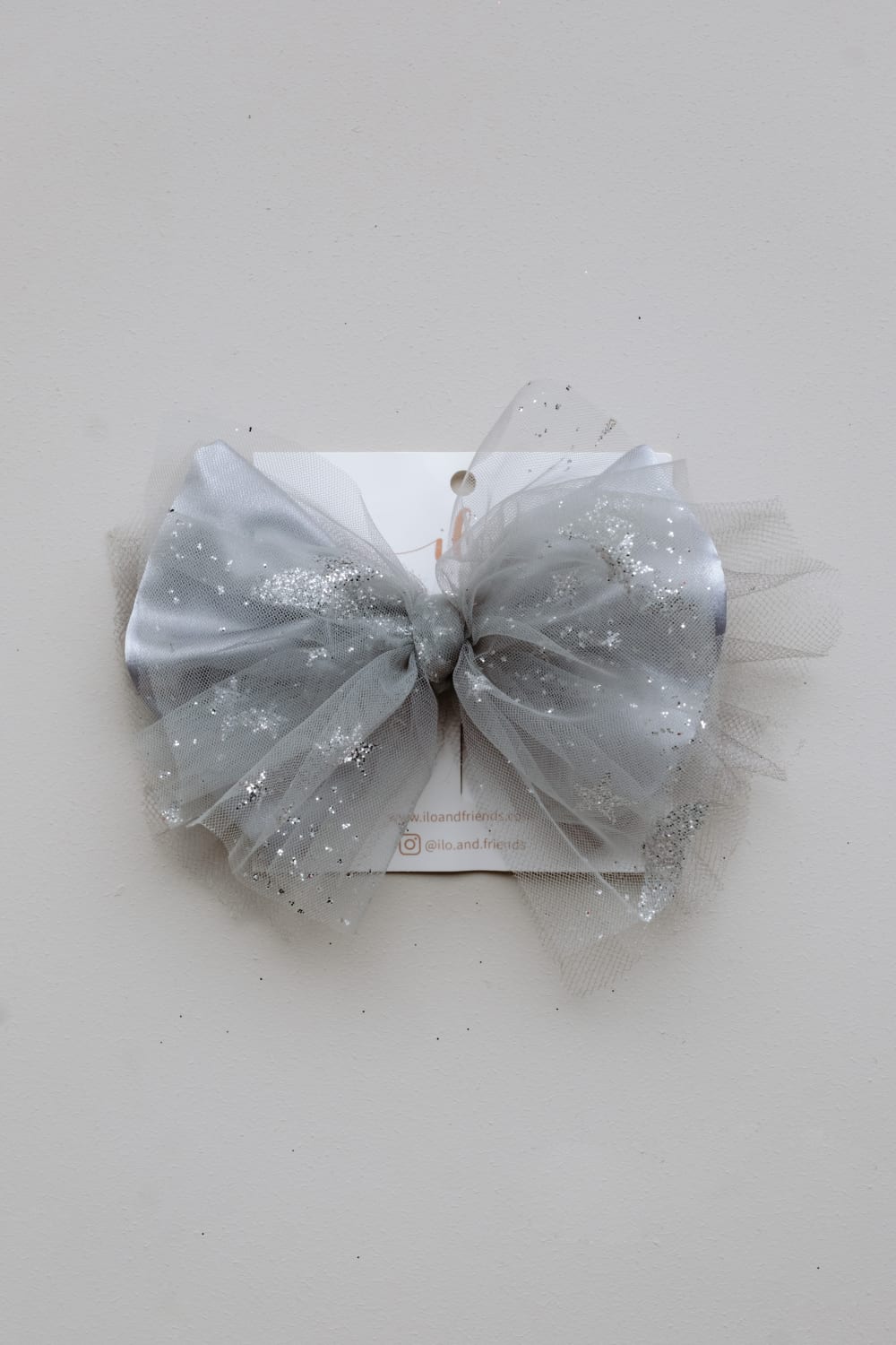 Ilo and Friends-Silver Ribbon Klipsli Toka-Saç Aksesuarı-1-Milagron.com