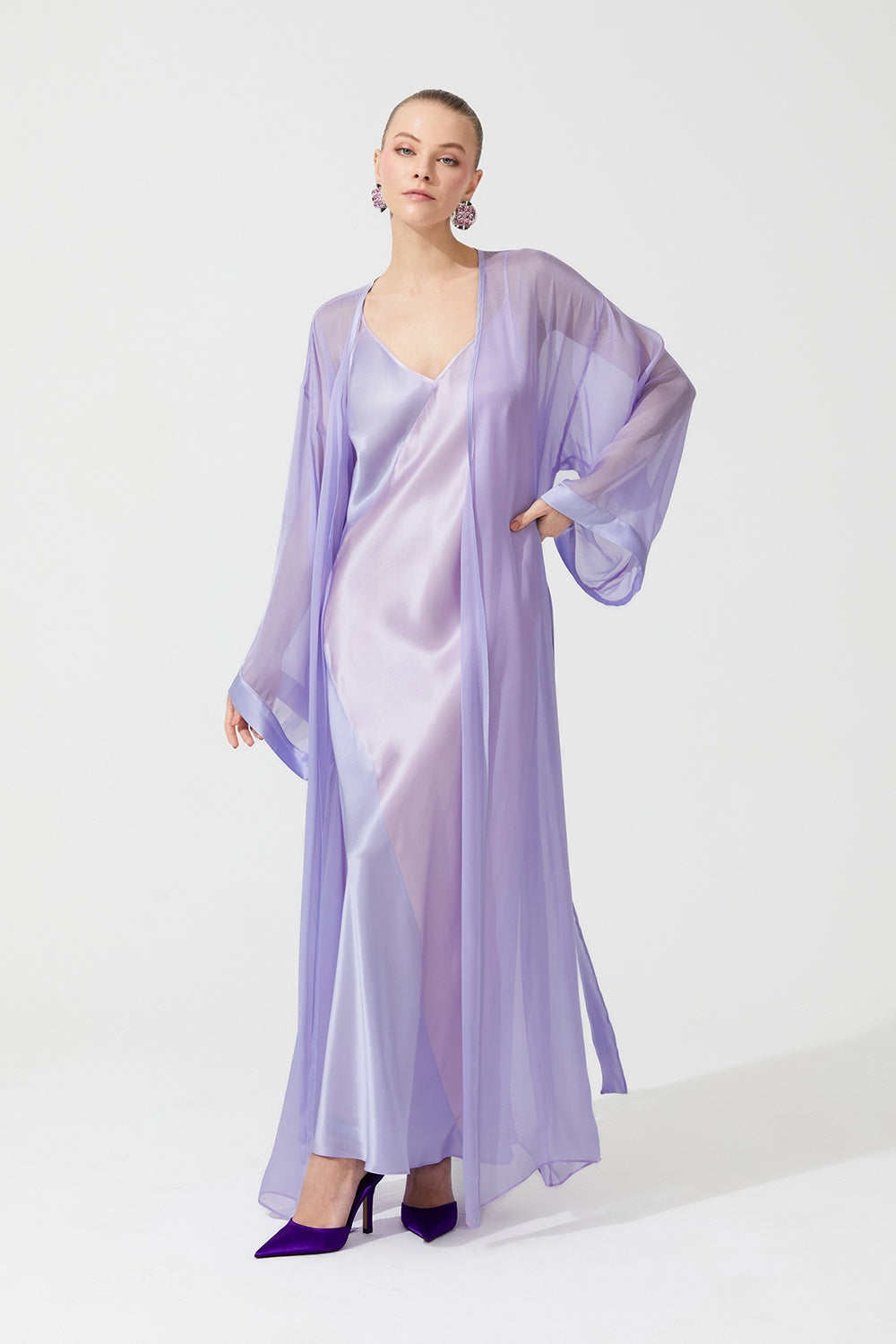İpek Kıramer-Deco Silk Robe Lila Pink-Sabahlık-1-Milagron.com