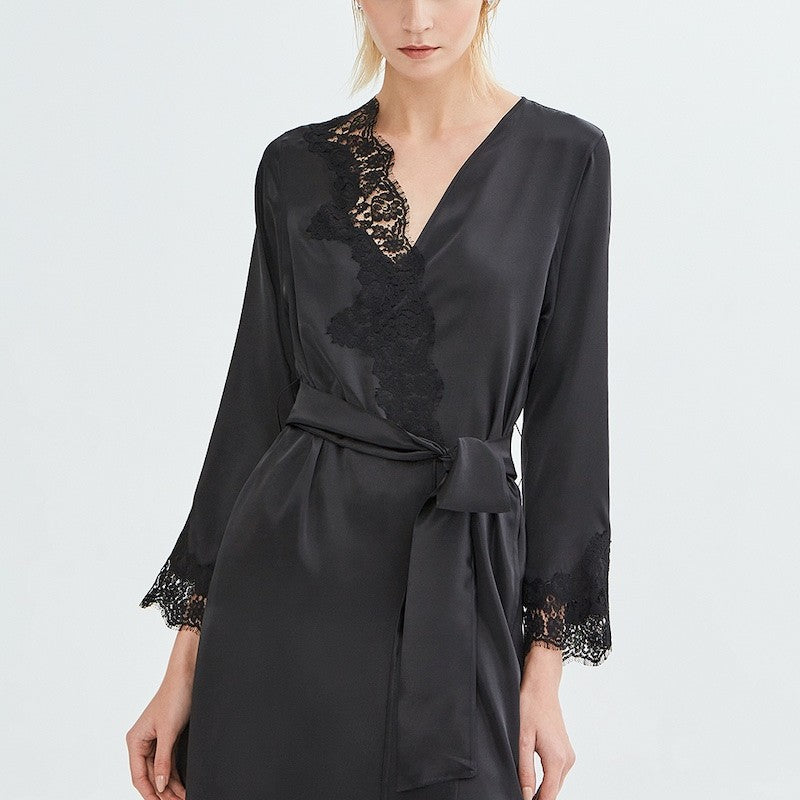 İpek Kıramer-Diamond Silk Short Robe Black-Sabahlık-2-Milagron.com