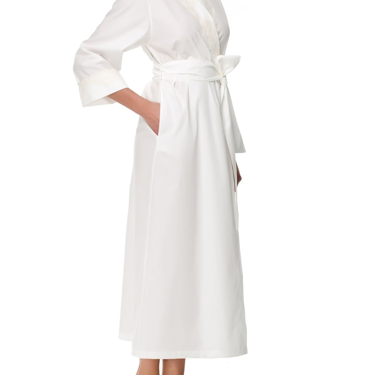 İpek Kıramer-Holy Cotton Robe Ecru-Sabahlık-2-Milagron.com