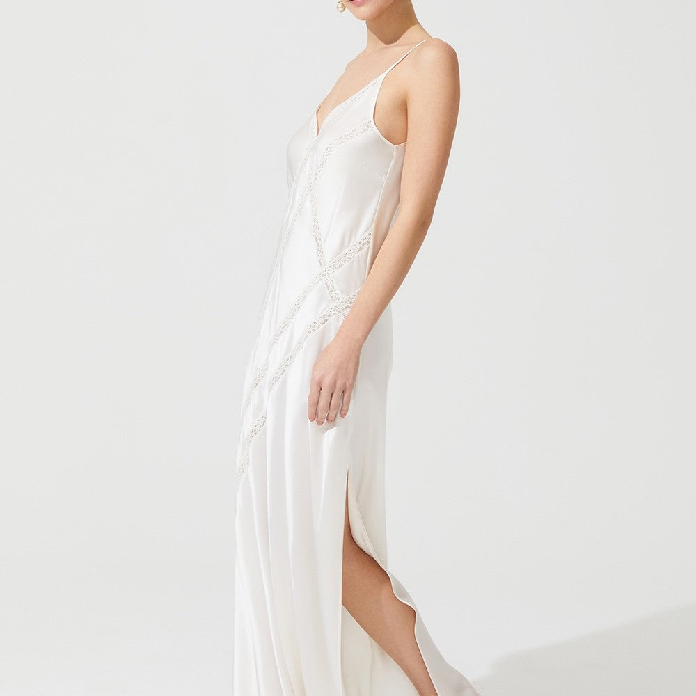 İpek Kıramer-Joy B Silk Long Chemise Ecru-Gecelik-3-Milagron.com