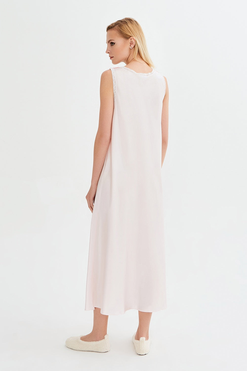 İpek Kıramer-Romantic Silk Chemise Pink-Gecelik-4-Milagron.com