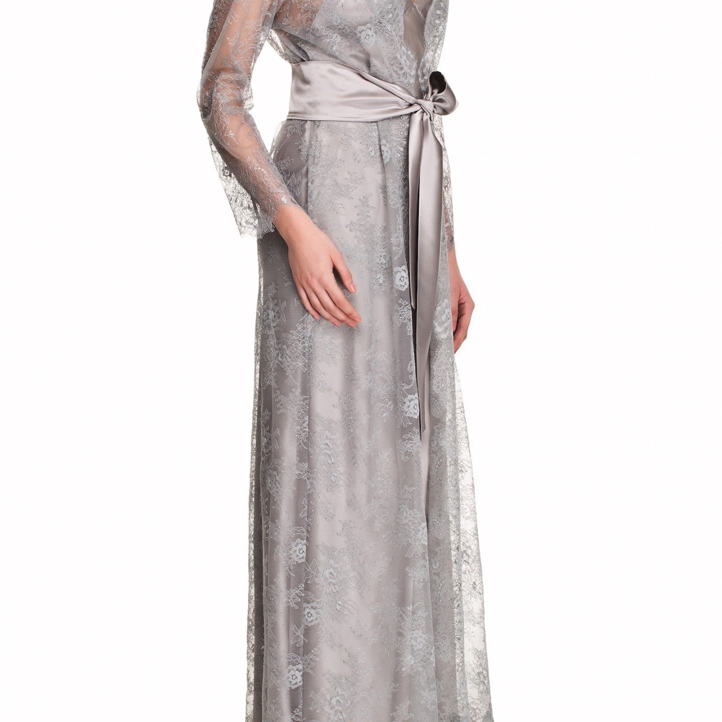 İpek Kıramer-Soprano Lace Robe Grey-Sabahlık-3-Milagron.com