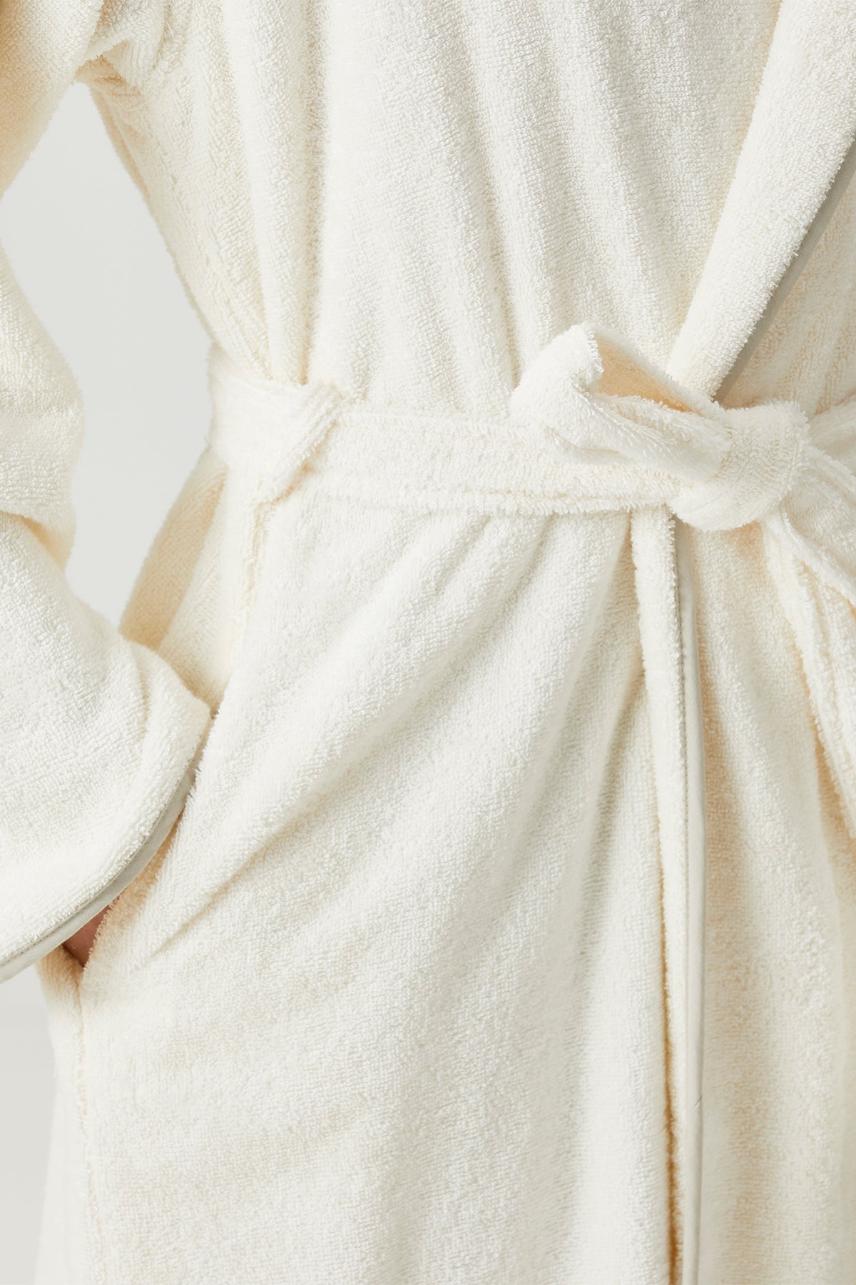 Irya-Allesi %100 Pamuk Erkek Bornoz Ekru-Bornoz-5-Milagron.com