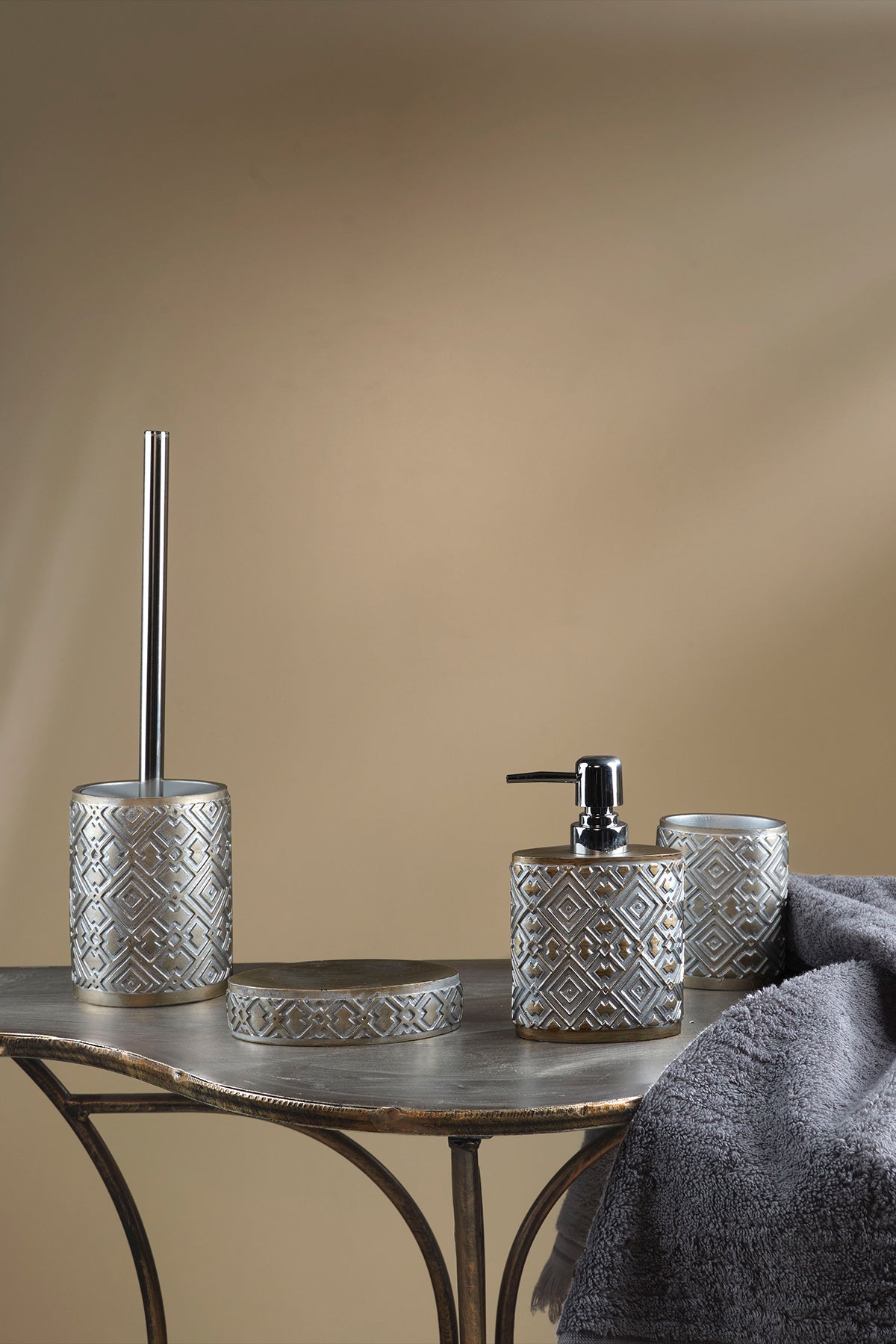 Irya-Cass 4 Parça Banyo Seti Gri-Banyo Seti-6-Milagron.com