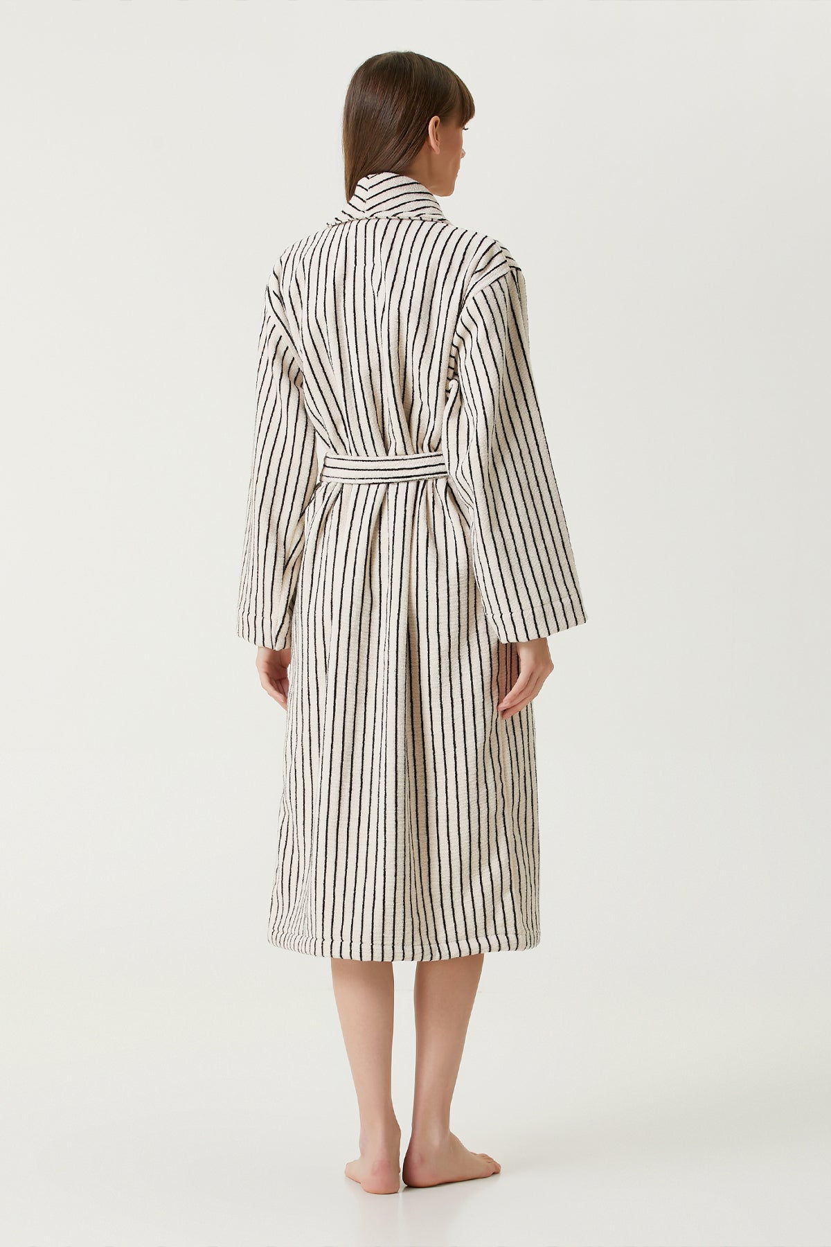 Irya-In Lines İpliği Boyalı Kadın Bornoz Ekru-Bornoz-5-Milagron.com