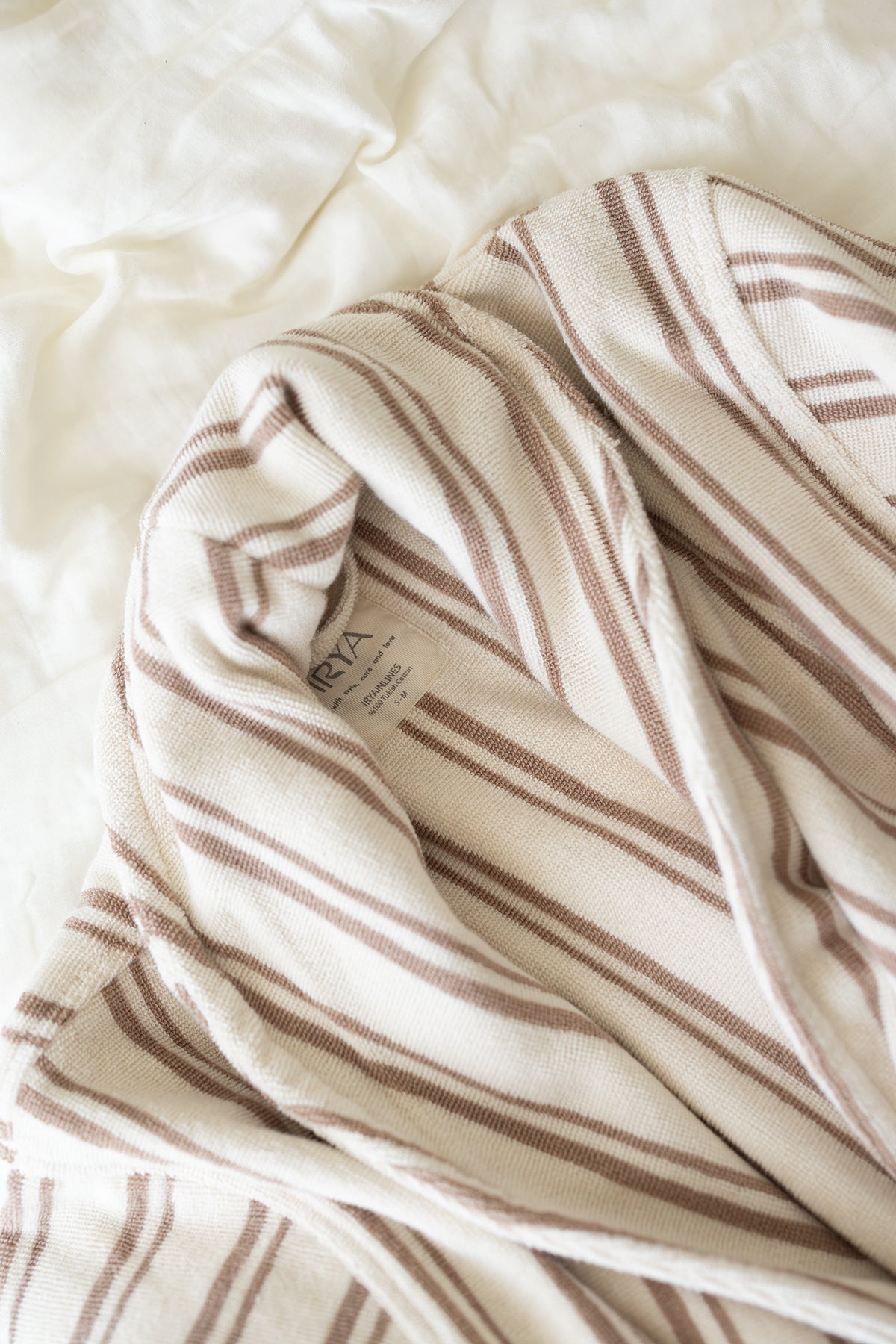 Irya-In Lines İpliği Boyalı Kadın Bornoz Mocha-Bornoz-6-Milagron.com