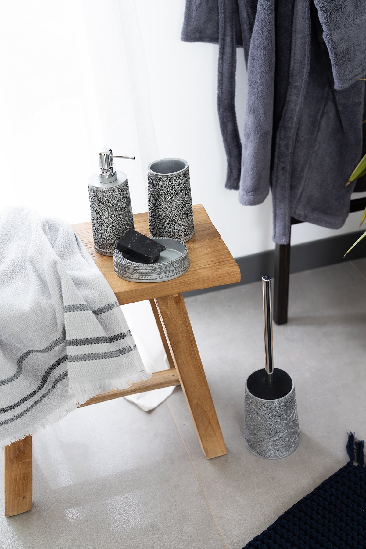 Irya-İntegra Banyo Havlusu 90x150 Cm Gri-Havlu-3-Milagron.com