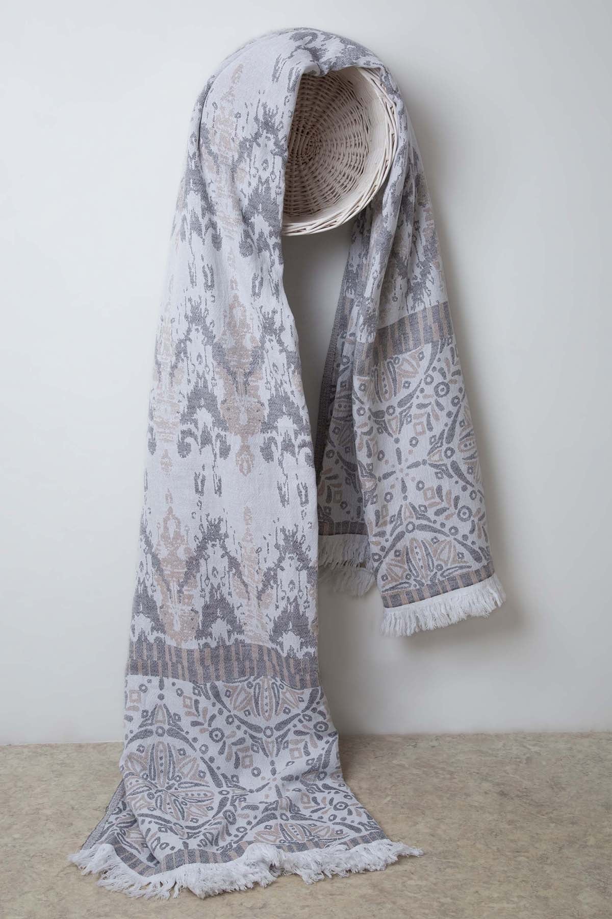 Irya-Jamila Pike 215x240-Pike-2-Milagron.com