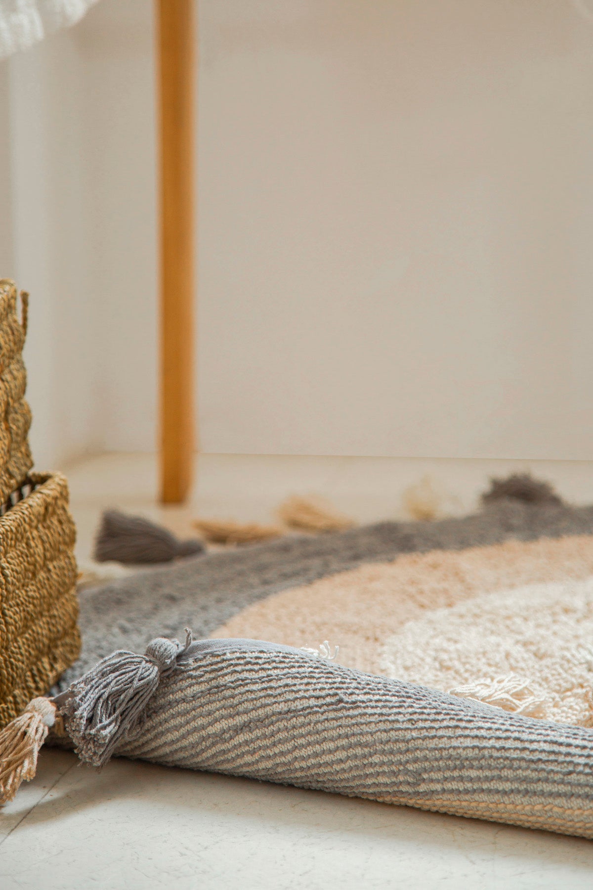 Irya-Laura Yuvarlak Banyo Paspası %100 Pamuk 100x100 Bej-Paspas-5-Milagron.com