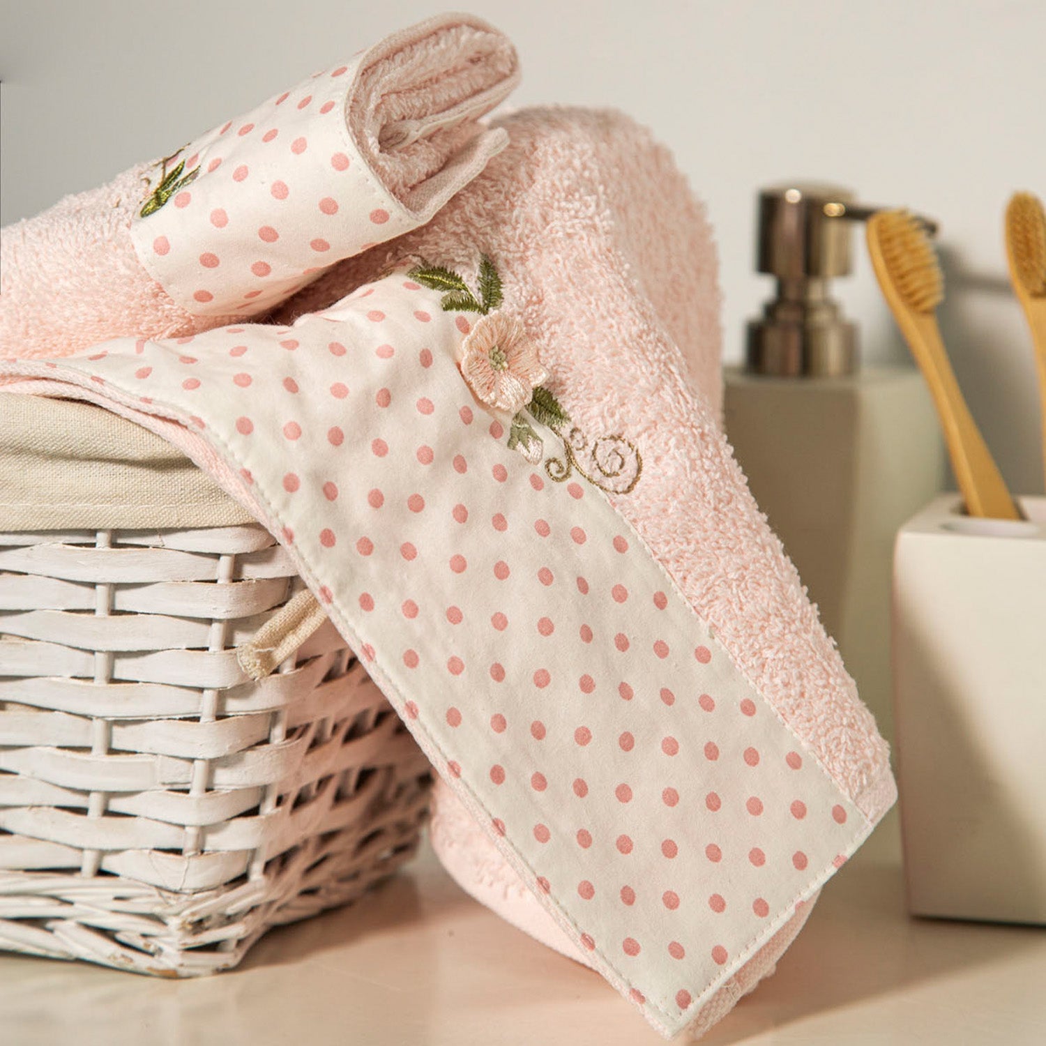 Irya-Lavin Nakışlı Havlu Seti3’lü 30x50 Cm Somon-Havlu & Peştamal-3-Milagron.com