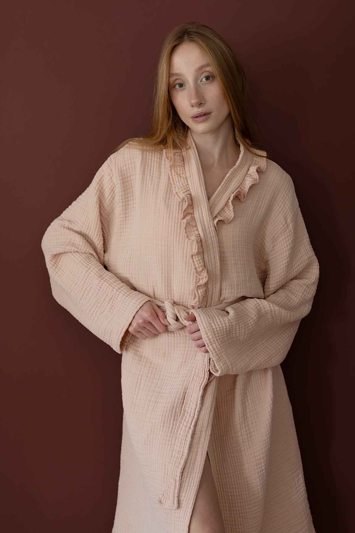 İrya-Liva 4 Katlı Fırfırlı Kadın Bornoz Pudra-Bornoz-4-Milagron.com