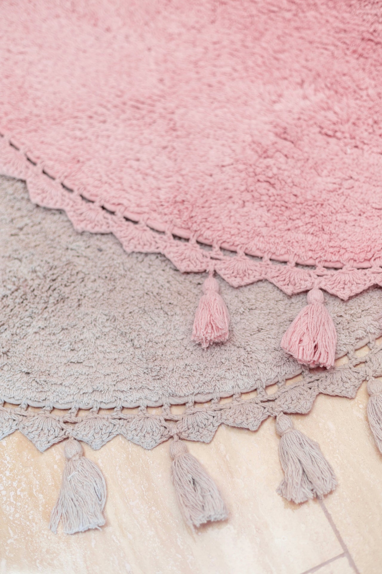 Irya-Lowell Yuvarlak Banyo Paspası %100 Pamuk 100x100 Pembe-Paspas-6-Milagron.com