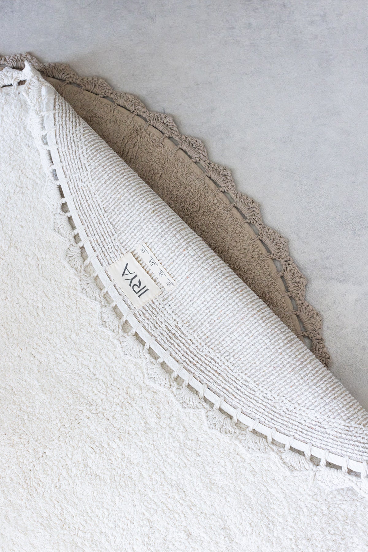 Irya-Lowie Yuvarlak Banyo Paspası %100 Pamuk 100x100 Ekru-Paspas-5-Milagron.com