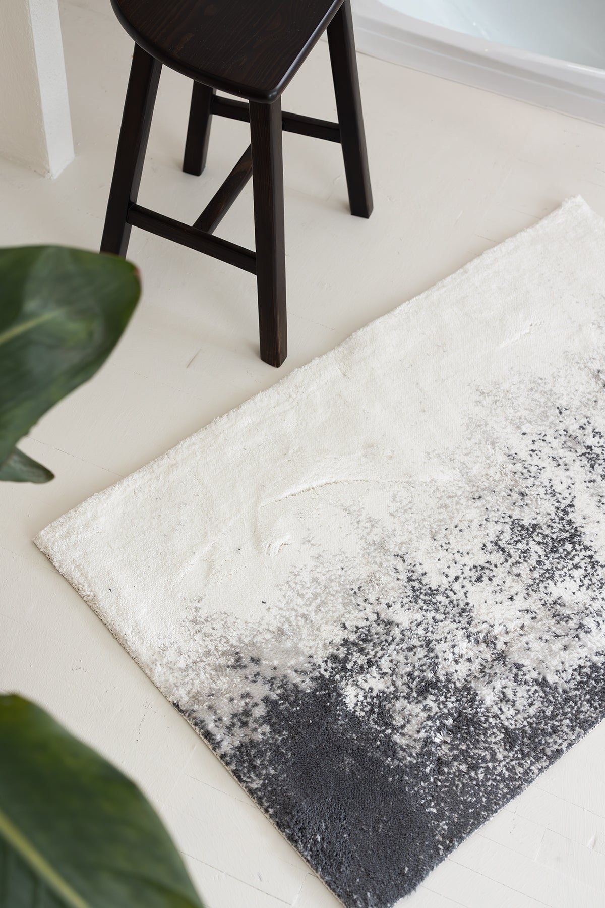 Irya-Nera Tekli Banyo Paspası 60x100 Koyu Gri-Paspas-2-Milagron.com