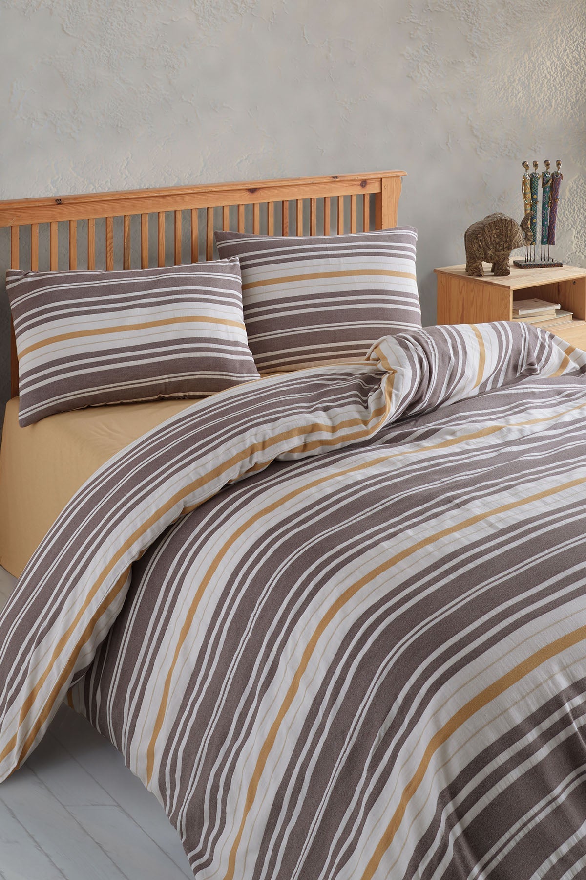 Irya-Olena 5 Parça çift Kişilik çantalı Nevresim Takımı-Nevresim Takımı-2-Milagron.com