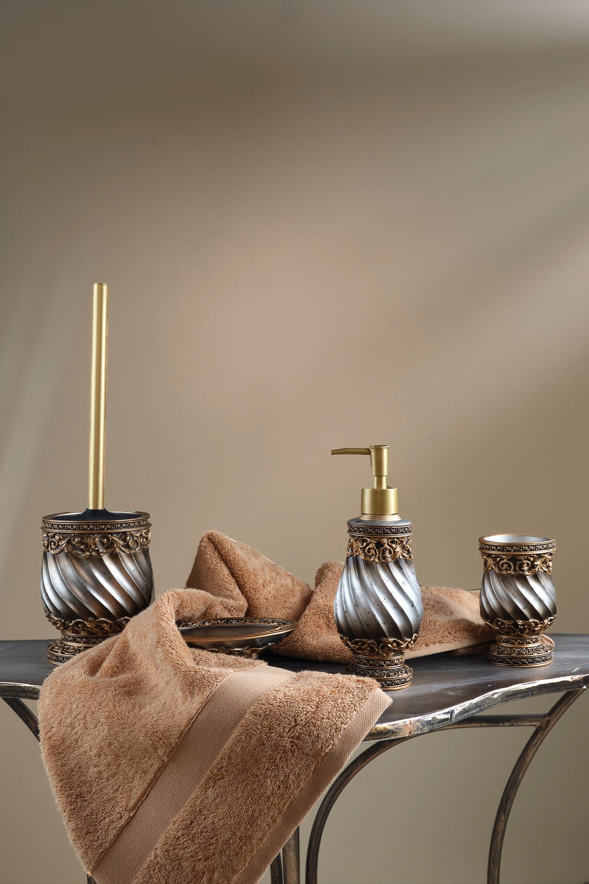 Irya-Queen 4 Parça Banyo Seti-Banyo Seti-1-Milagron.com