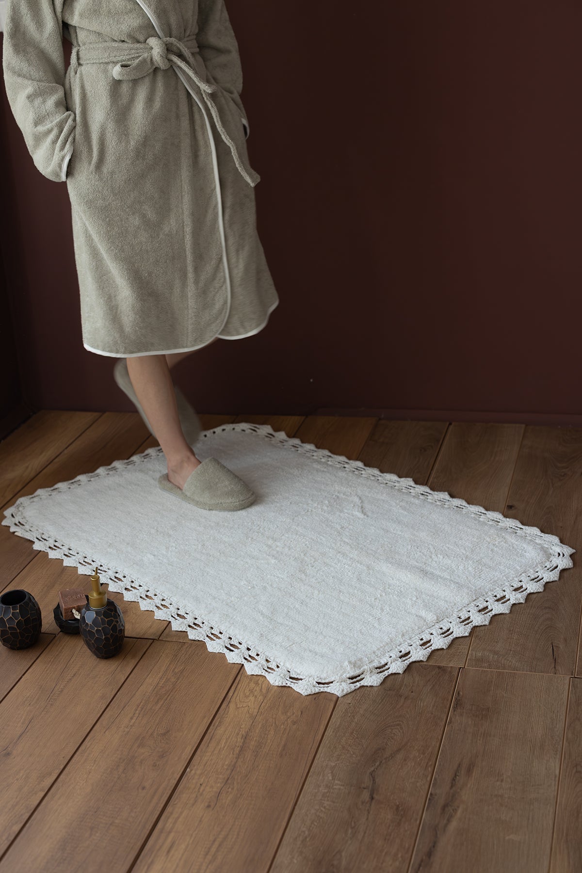 İrya-Rona Tekli Banyo Paspası Gri %100 Pamuk 70x110 Ekru-Tekli Banyo Paspası-1-Milagron.com