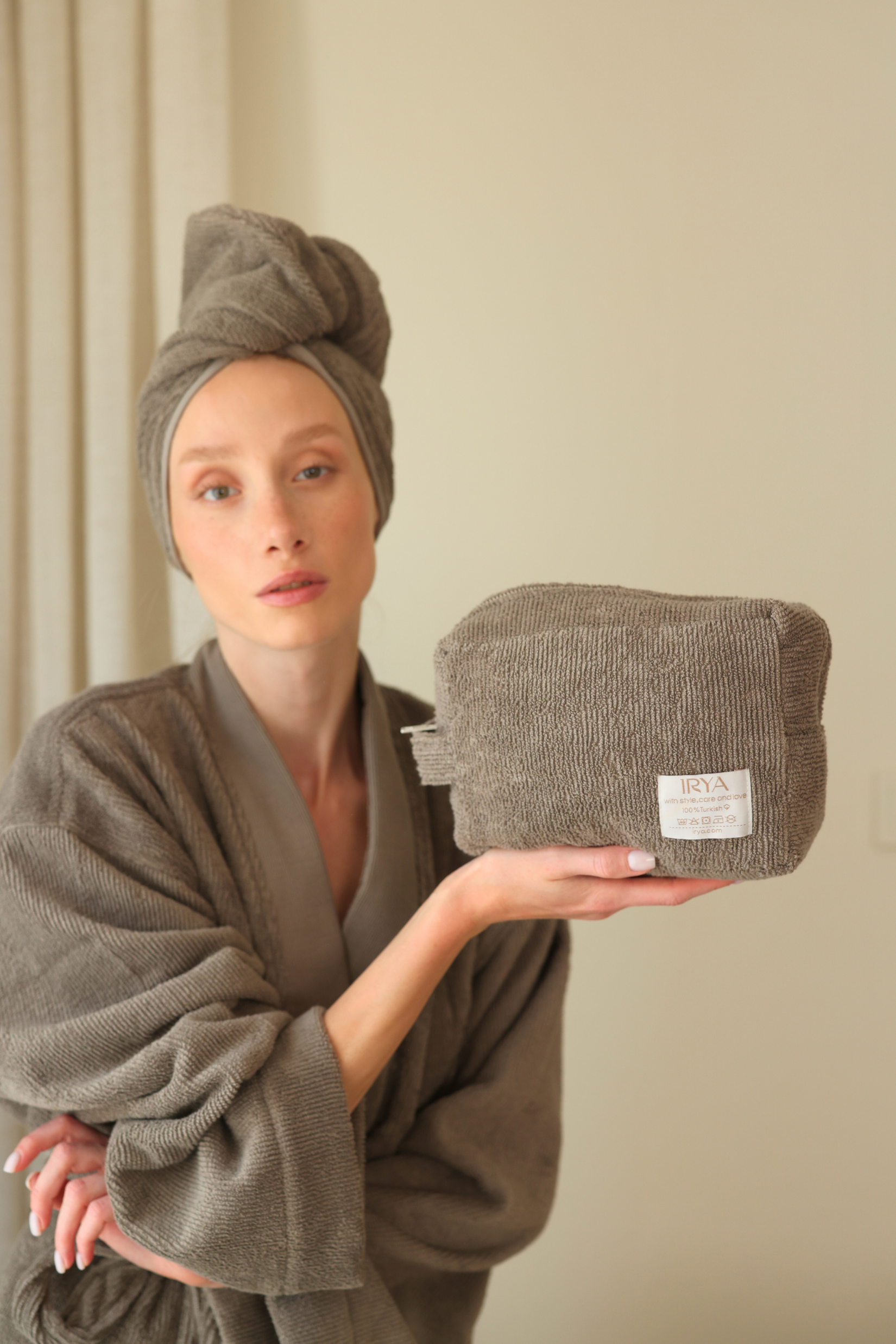 İrya-Solena Saç Havlusu Gri-Bornoz-4-Milagron.com