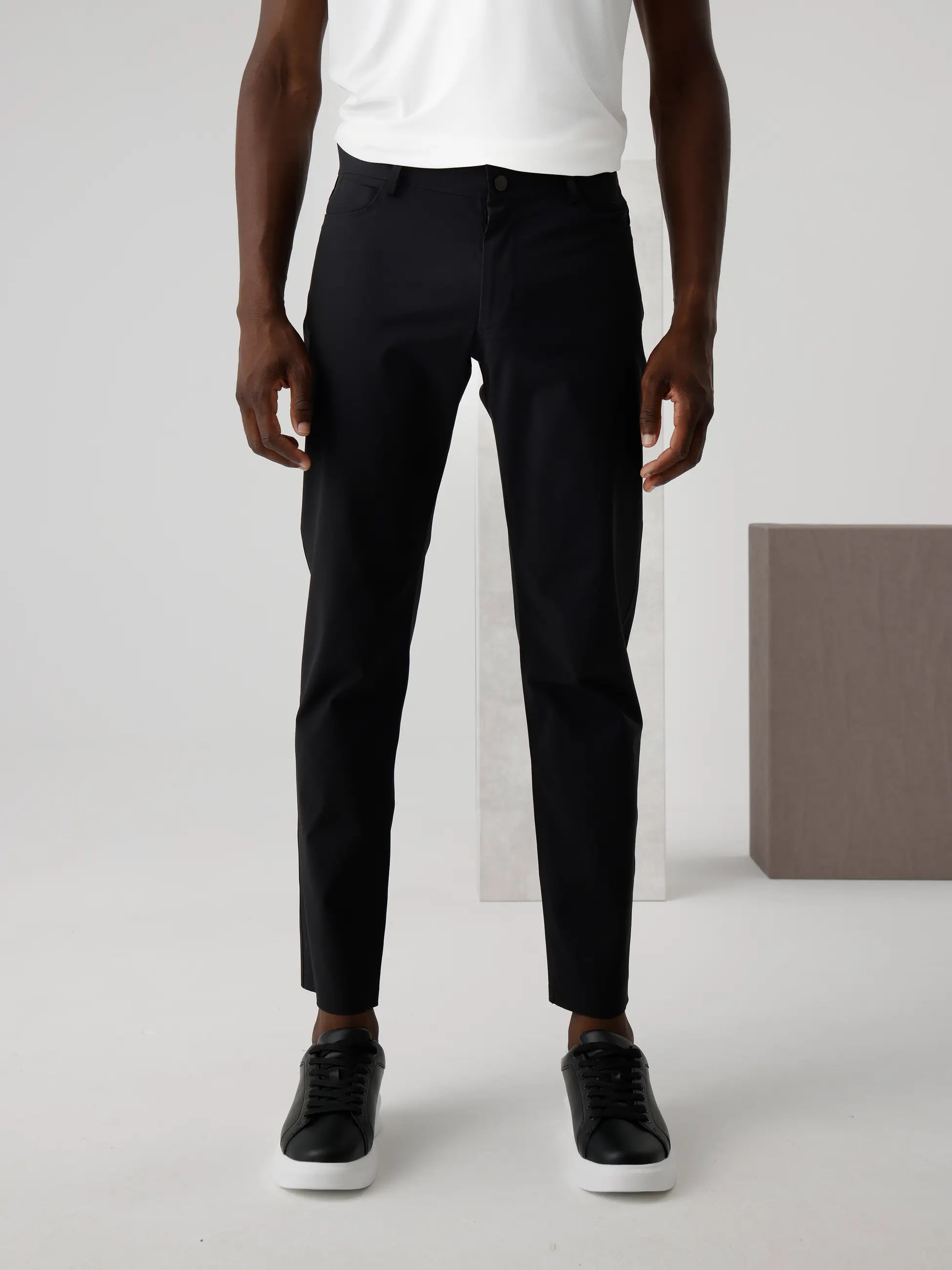Isaora-Dynamic Five Pocket Pant-Pantolon-2-Milagron.com