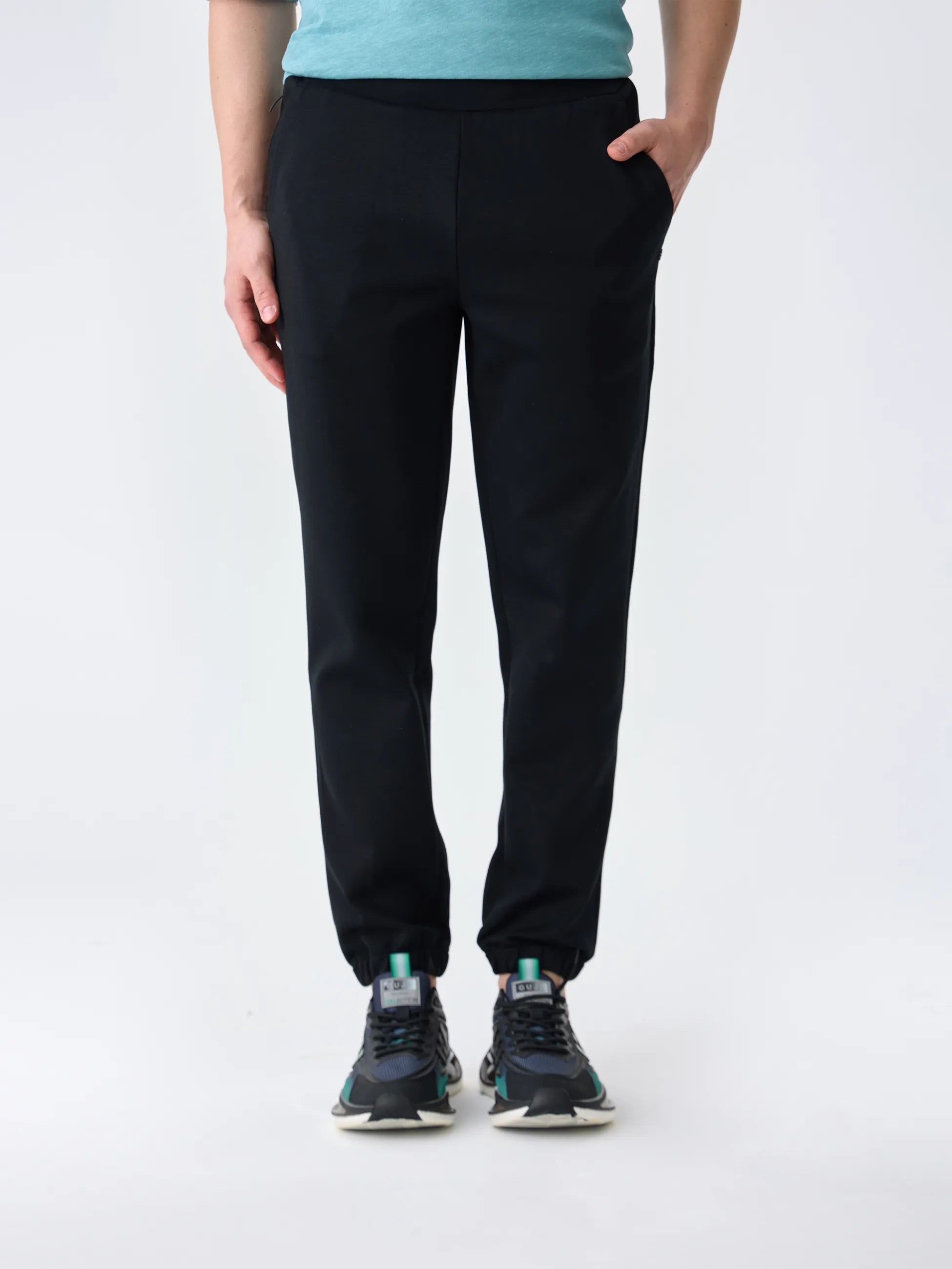 Isaora-Giza Cotton Jogger-5-Milagron.com