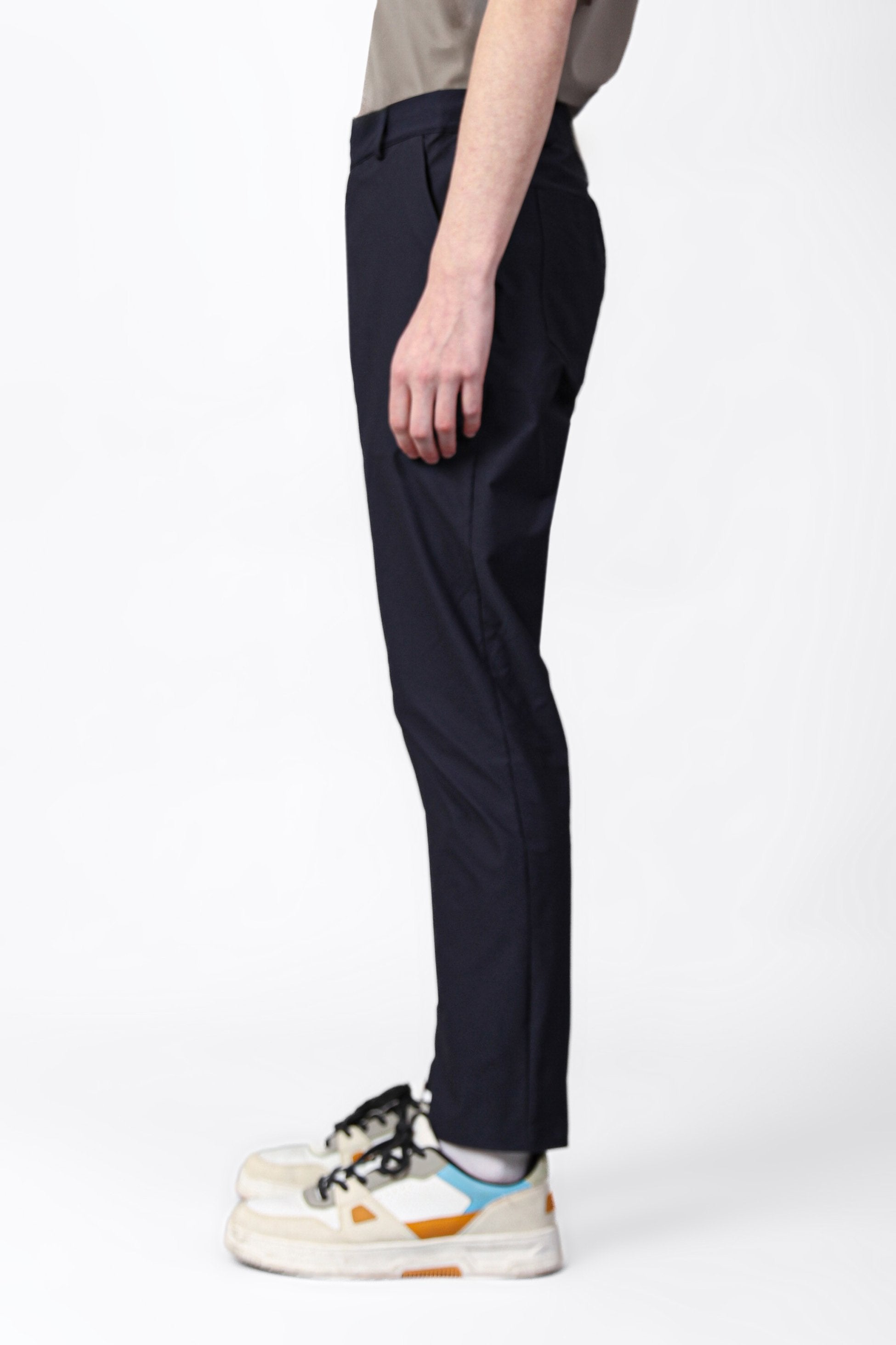Isaora-Techno Classic Chino-Pantolon-3-Milagron.com