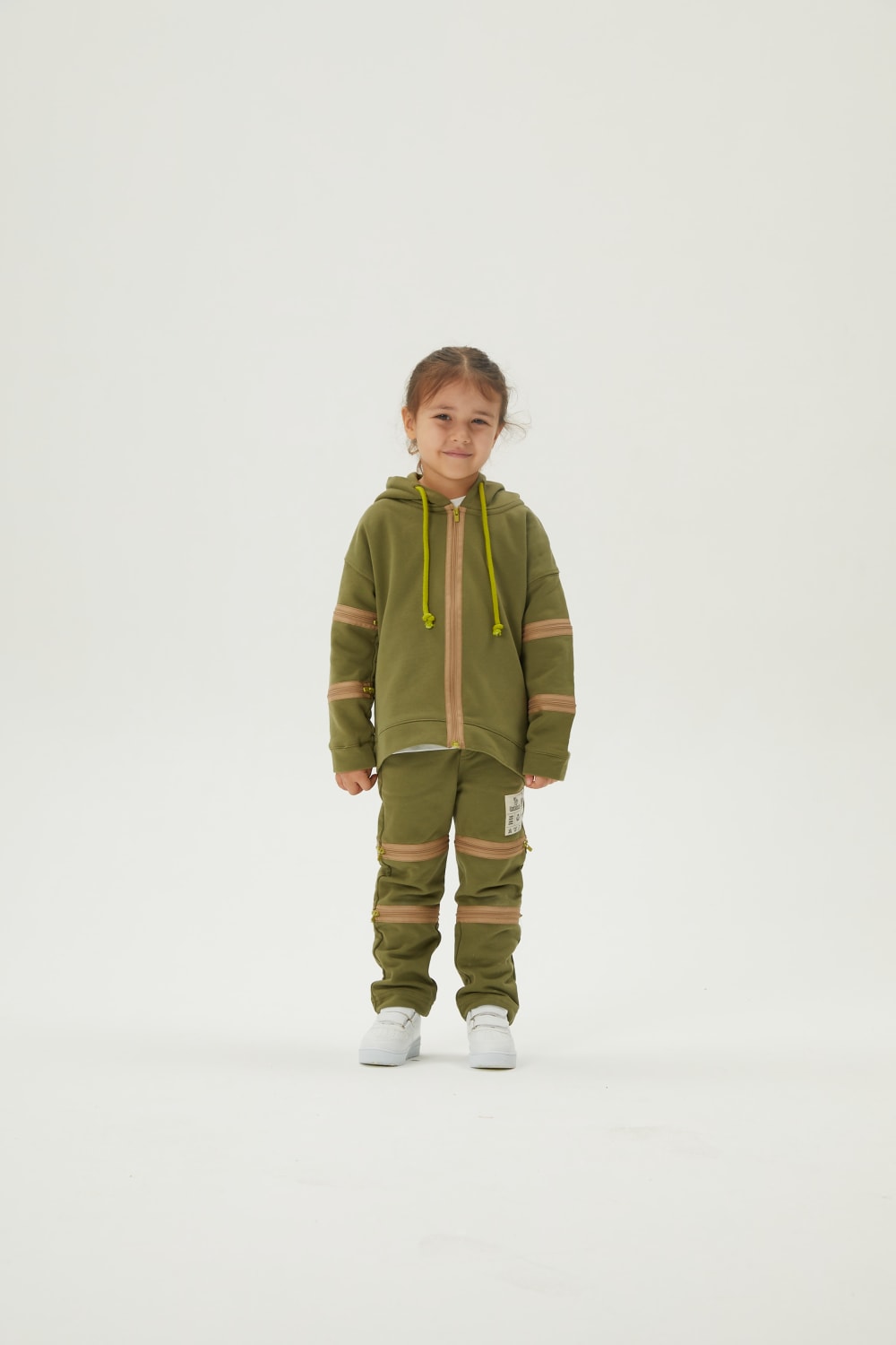 JayJayJumpie-3'ü Bir Arada Dönüşebilir Joggers Çıkarılabilir Diz Parçalı Çocuk Pantolon | Haki-Pantolon-4-Milagron.com