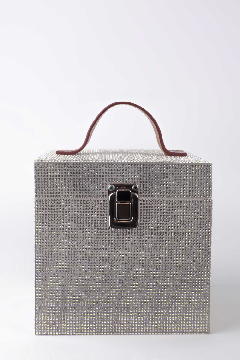 Jeloux-Silver Crystal Akrilik Kristal Taşlı Makyaj Çantası 15cm X 15cm X 15cm-El Çantası-1-Milagron.com