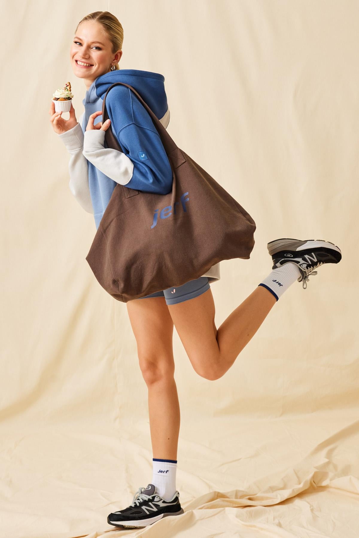 Jerf-Aura Aktif Yaşam Kanvas Çanta Koyu Kahve-Omuz Çantası-3-Milagron.com