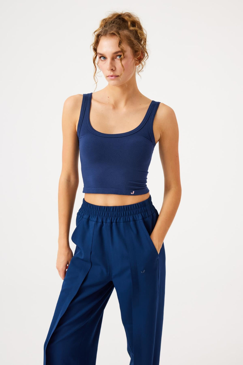 Jerf-Aura Kısa Boy Soft Atlet Lacivert-Spor Üstü-1-Milagron.com