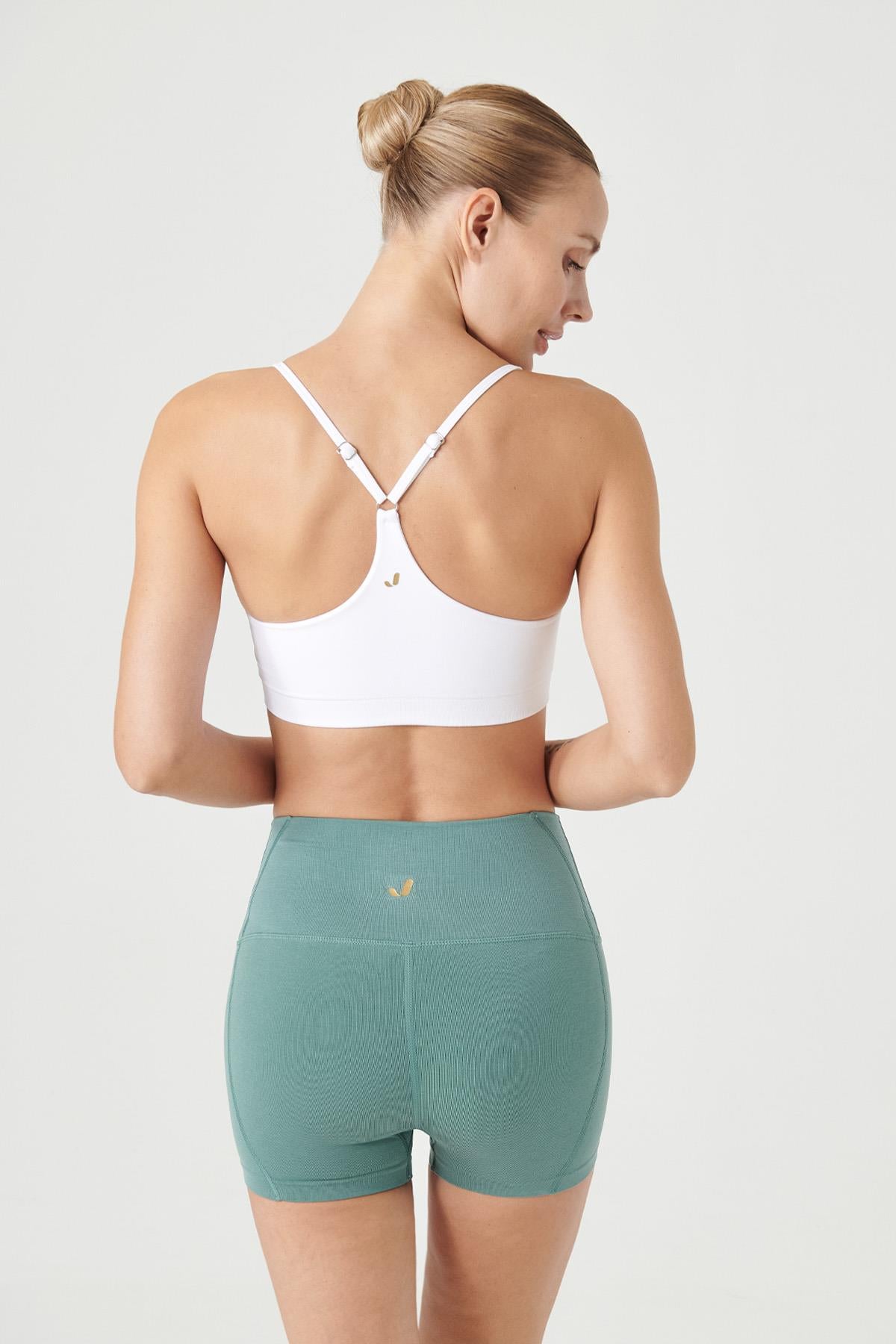 Jerf-Pine Ayarlanabilir İnce Askılı Bra Beyaz-Spor Sütyeni-3-Milagron.com