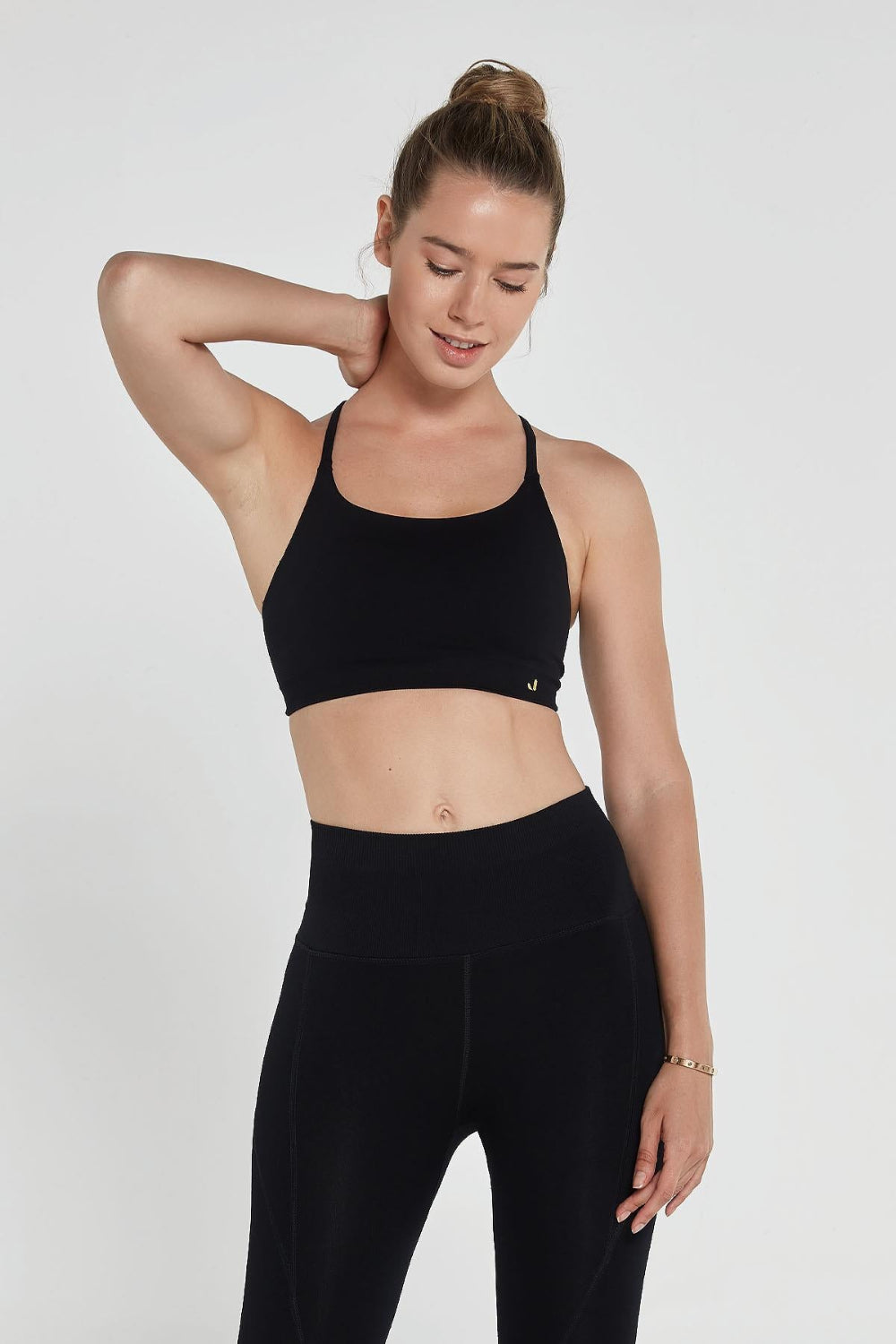 Jerf-Pine Ayarlanabilir İnce Askılı Bra Siyah-Spor Sütyeni-1-Milagron.com