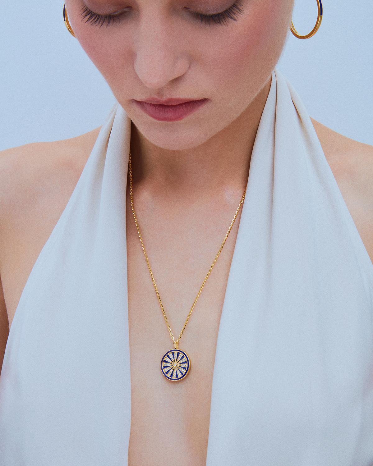 Glamorous Radiance Kolye