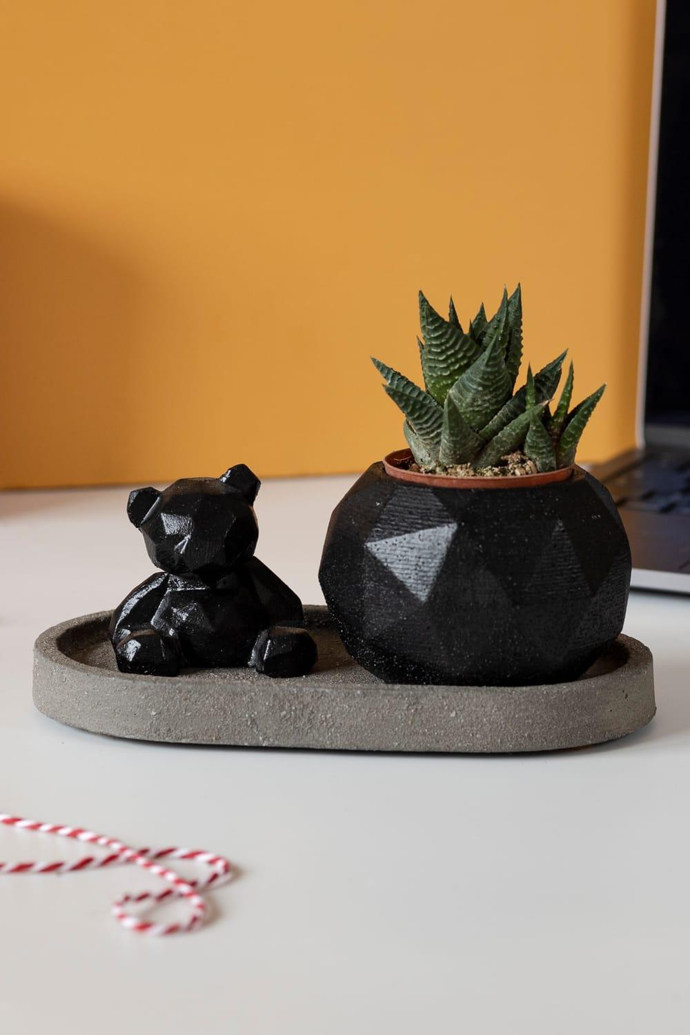 Jomo Tasarım-Beton Ayı Saksı Seti-Biblo-4-Milagron.com