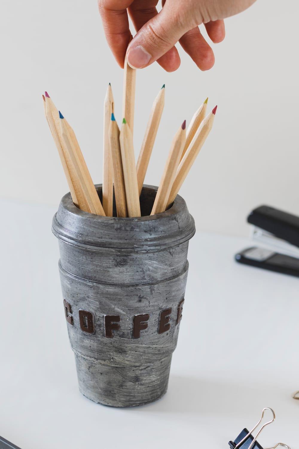 Jomo Tasarım-Beton Kahve Bardağı Kalemlik-Kalemlik-2-Milagron.com