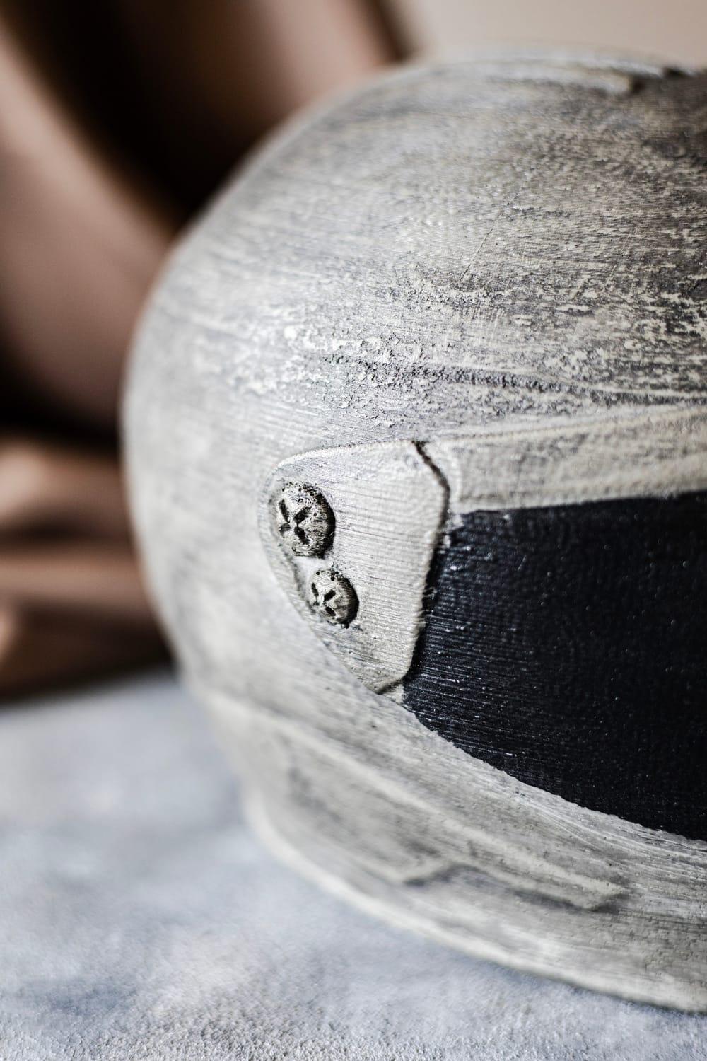 Jomo Tasarım-Beton Kask-Biblo-2-Milagron.com