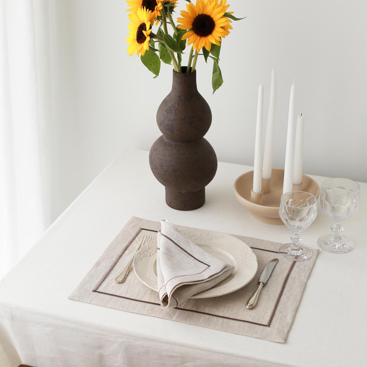 KM Home Collection-2'li Set Antikalı Keten Amerikan Servis-Sunum Aksesuarları-3-Milagron.com