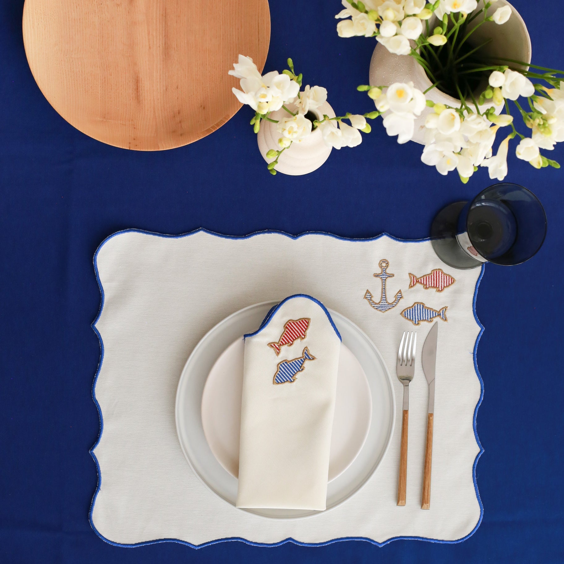 KM Home Collection-2'li Set Balık İşlemeli Pamuk Amerikan Servis-Sunum Aksesuarları-1-Milagron.com