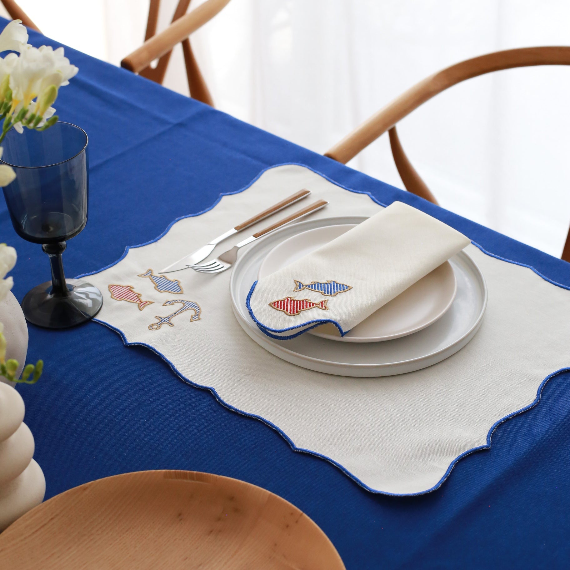 KM Home Collection-2'li Set Balık İşlemeli Pamuk Amerikan Servis-Sunum Aksesuarları-4-Milagron.com